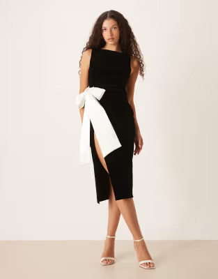 Hope & Ivy midi dress with contrast satin bow in black | ASOS (Global)