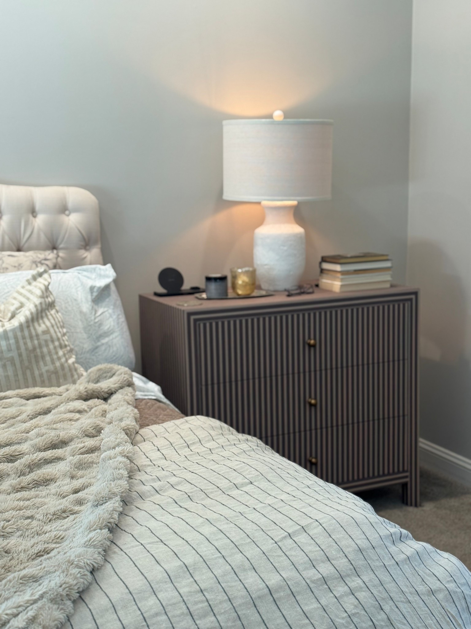 New bedside tables ✔️ these come in a few different canvas patterns and add such a fun pop!

#LTKSpringSale #LTKmorningroutine #LTKHome