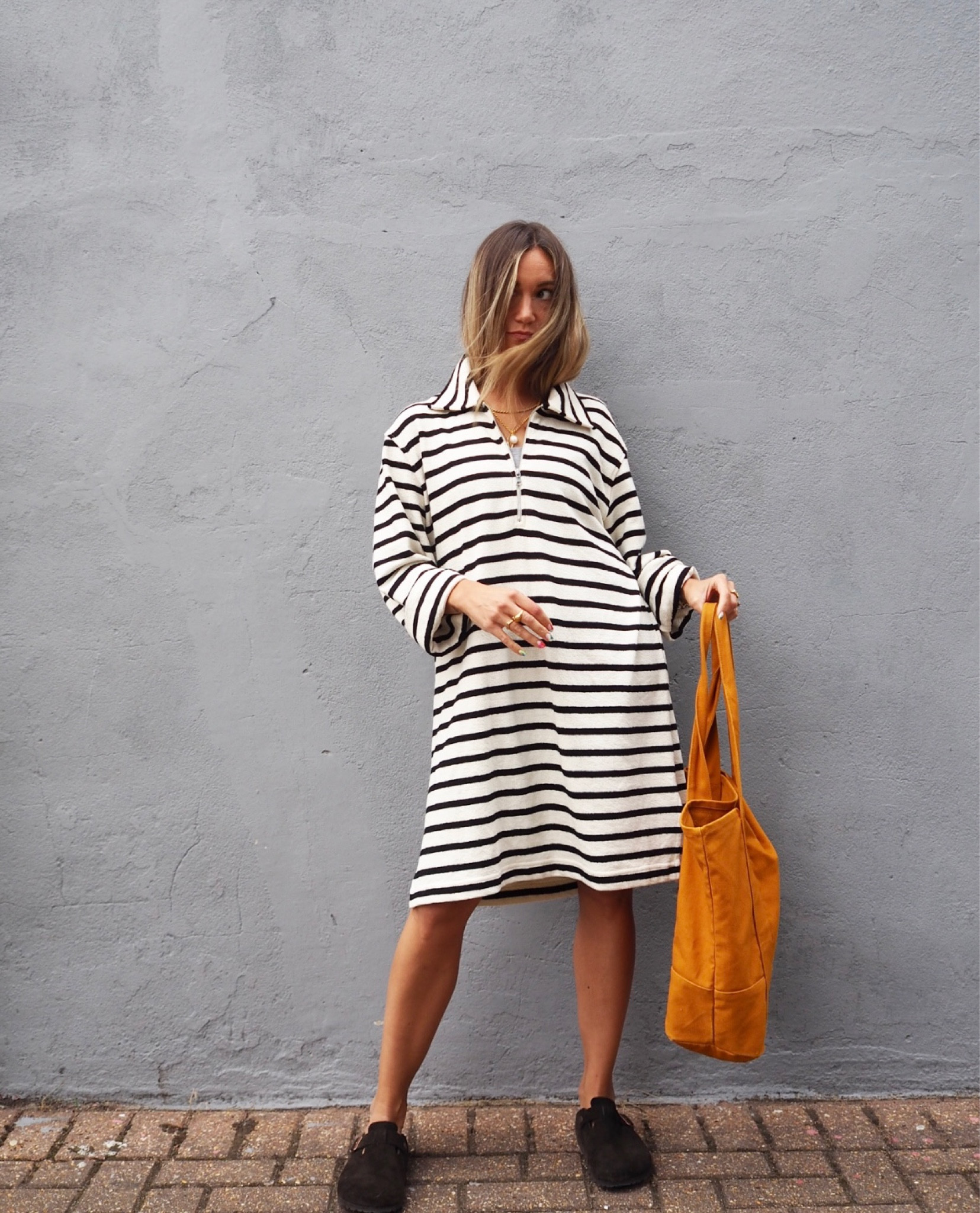 Summer style, stripes, monochrome

#LTKfit #LTKstyletip #LTKFind