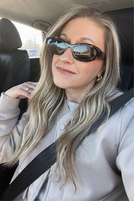 New sunnies for spring! 

I’ve been wanting a tortoise pair and since I love my black cateye sunnies by Prada, I decided to stick with what I love and got another pair that have a similar vibe  

#LTKSeasonal #LTKstyletip #LTKtravel