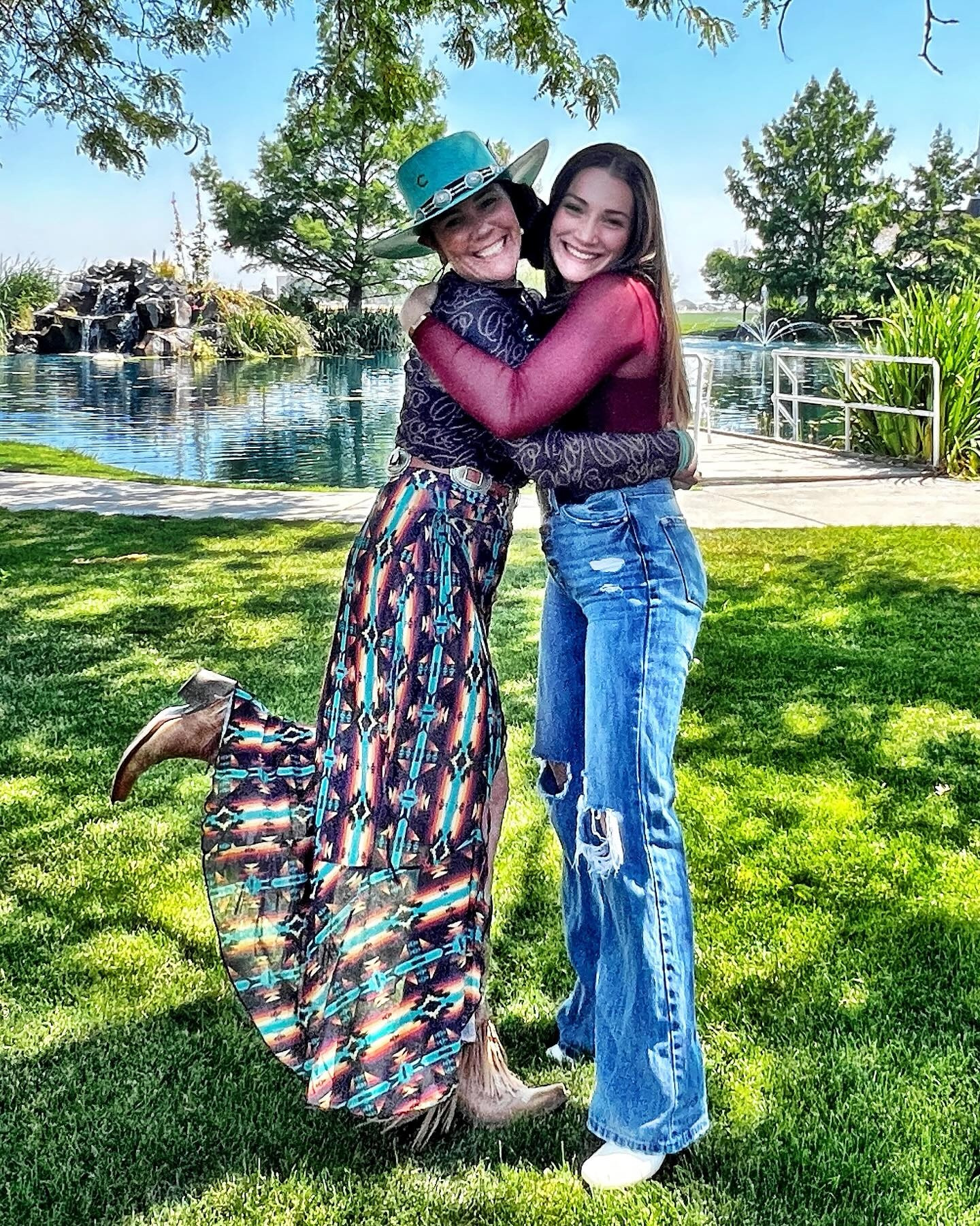 Sometimes an outfit just falls together🖤


#LTKStyleTip