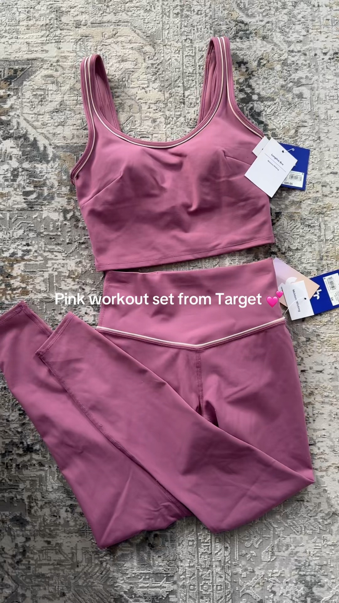 Pink workout set from Target 💕 Definitely a dupe for a high end brand with the piping detail.

#workoutsets #targetfinds #pink

#LTKGiftGuide #LTKFitness #LTKFindsUnder50