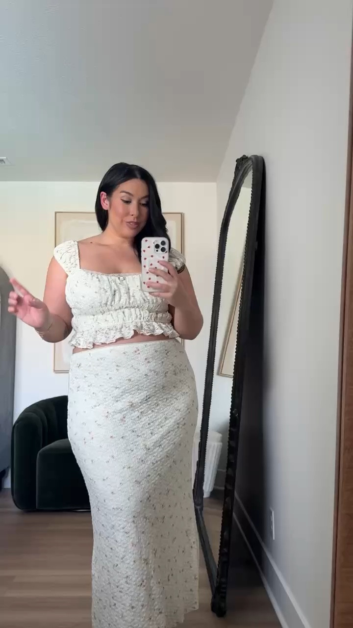 Midsize Walmart set! Size XXL
-
-
-
-
Walmart fashion, affordable fashion, spring dress, spring outfit, midsize style, midsize fashion