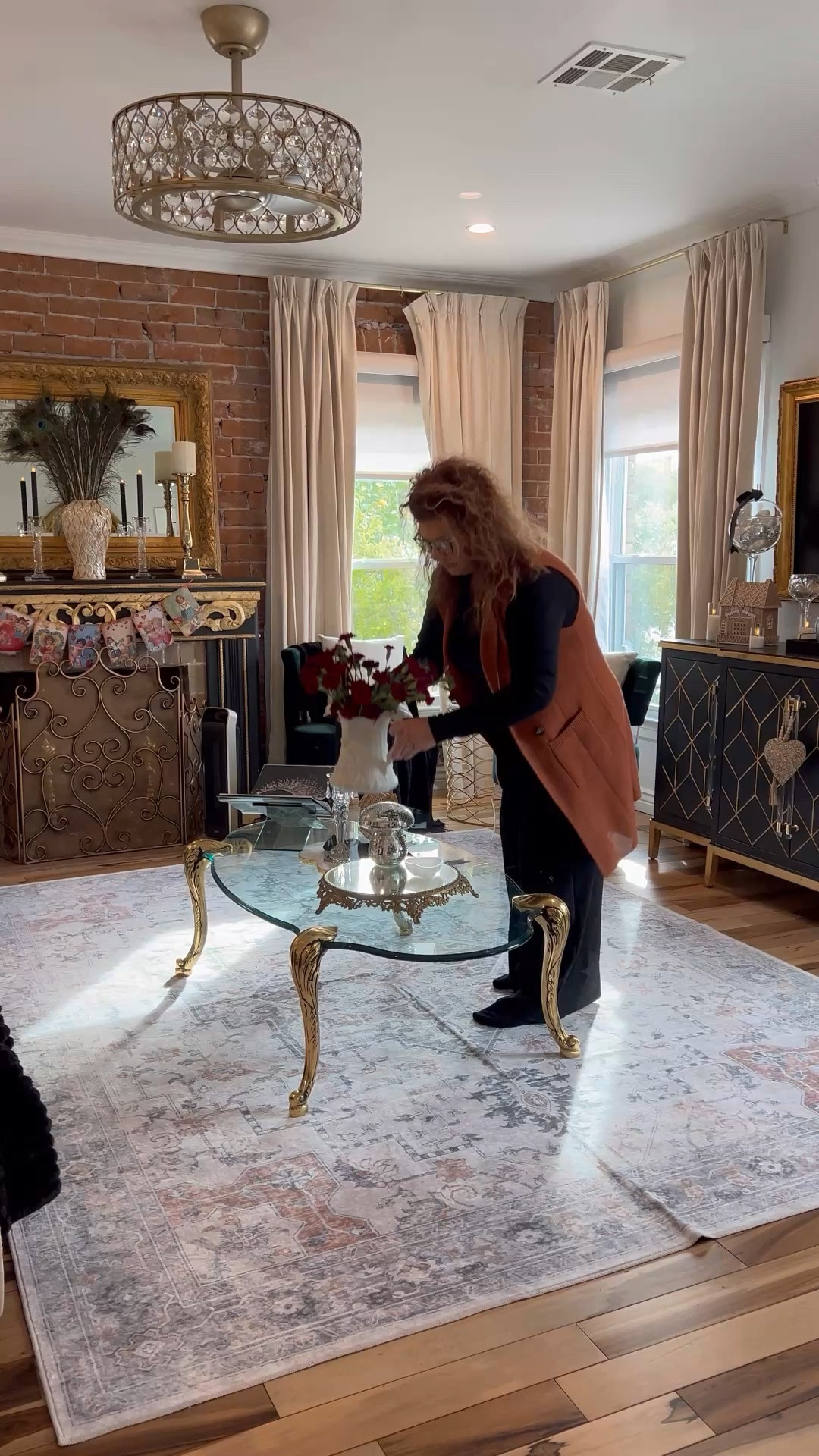 Nothing is better than a new rug to refresh your you’re home or a special room in your home. Shop this look products are tagged. 

#rug
#livingroom
#interiordesign

#LTKHome