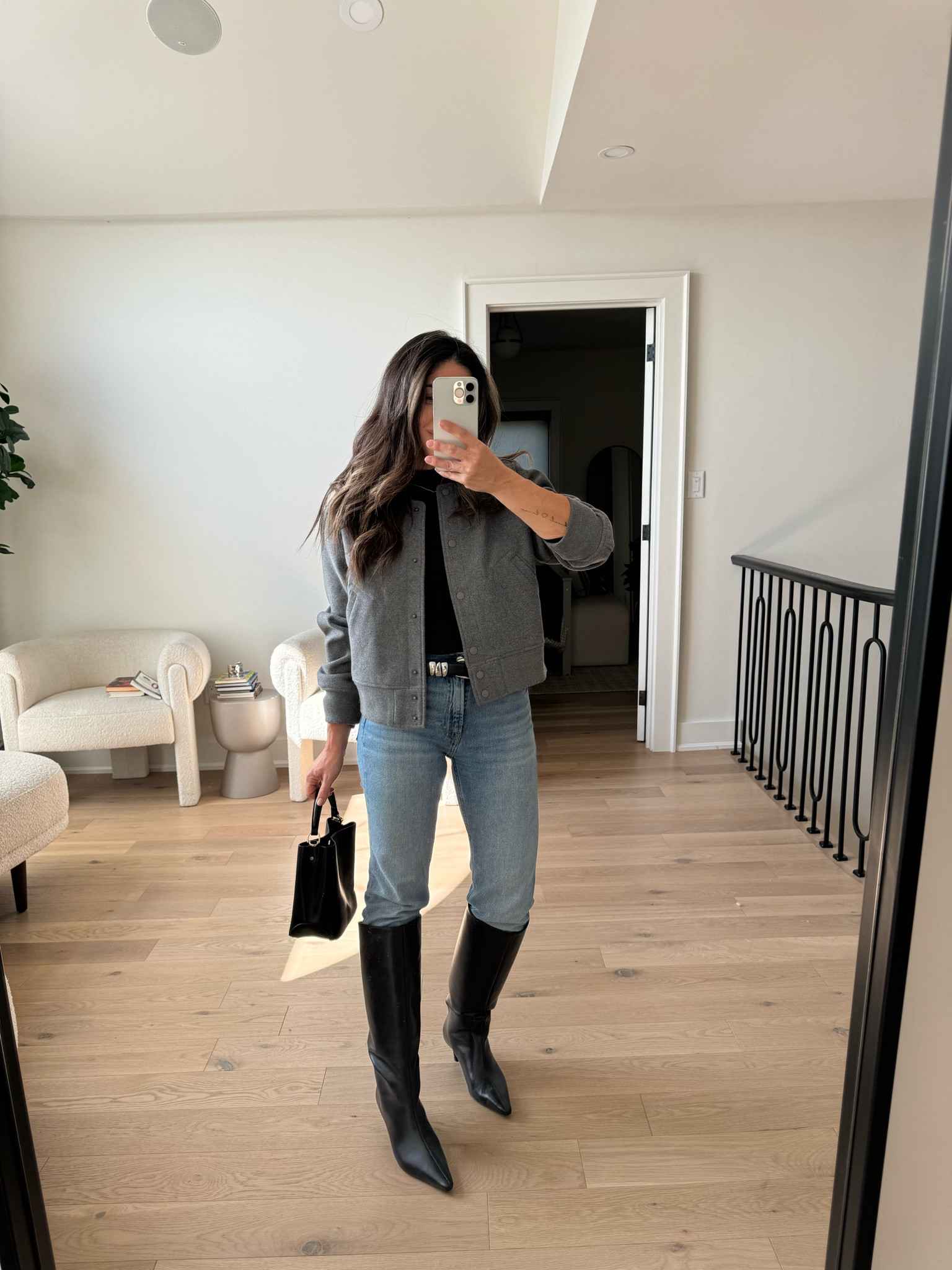 Bomber - small petite
Top - small petite 
Jeans - 25 petite

#LTKautumn #LTKstyletip #LTKsale