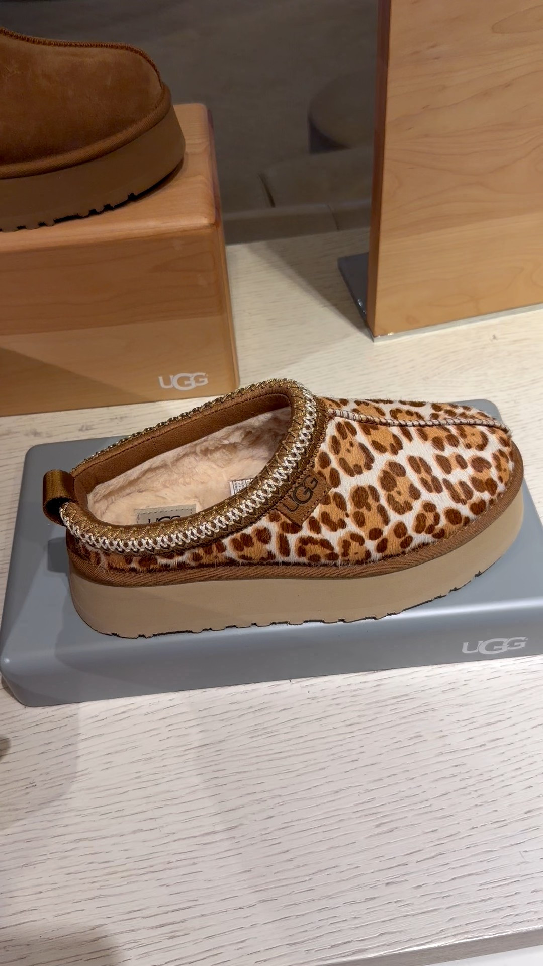 These Leopard Uggs are so cute! Even cuter in person! 

Ugg slippers, Ugg tazz, Ugg boots

#LTKSeasonal #LTKMidsize #LTKU
