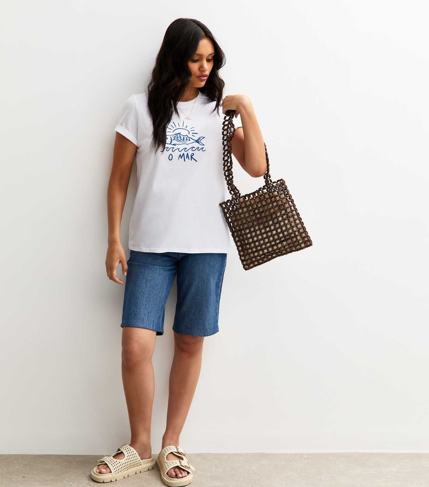 White Fish Print Tee | New Look | New Look (UK)