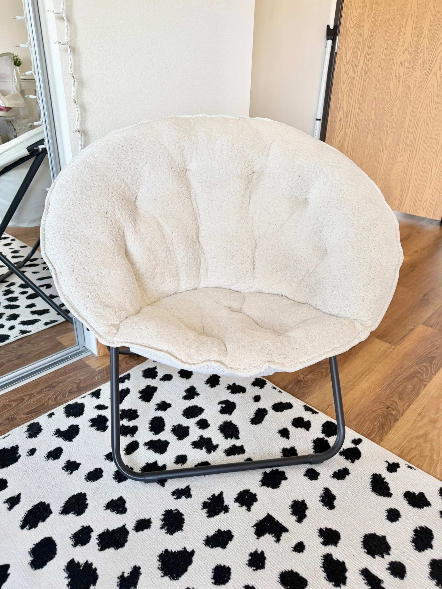 College Dorm Room Folding Dish Chair from Walmart

Dorm room essentials, back to college, girl dorm decor, dorm must-haves, college packing list, dorm room seating, back to school, teenage girl bedroom, kids seating, kids playroom

#LTKHome