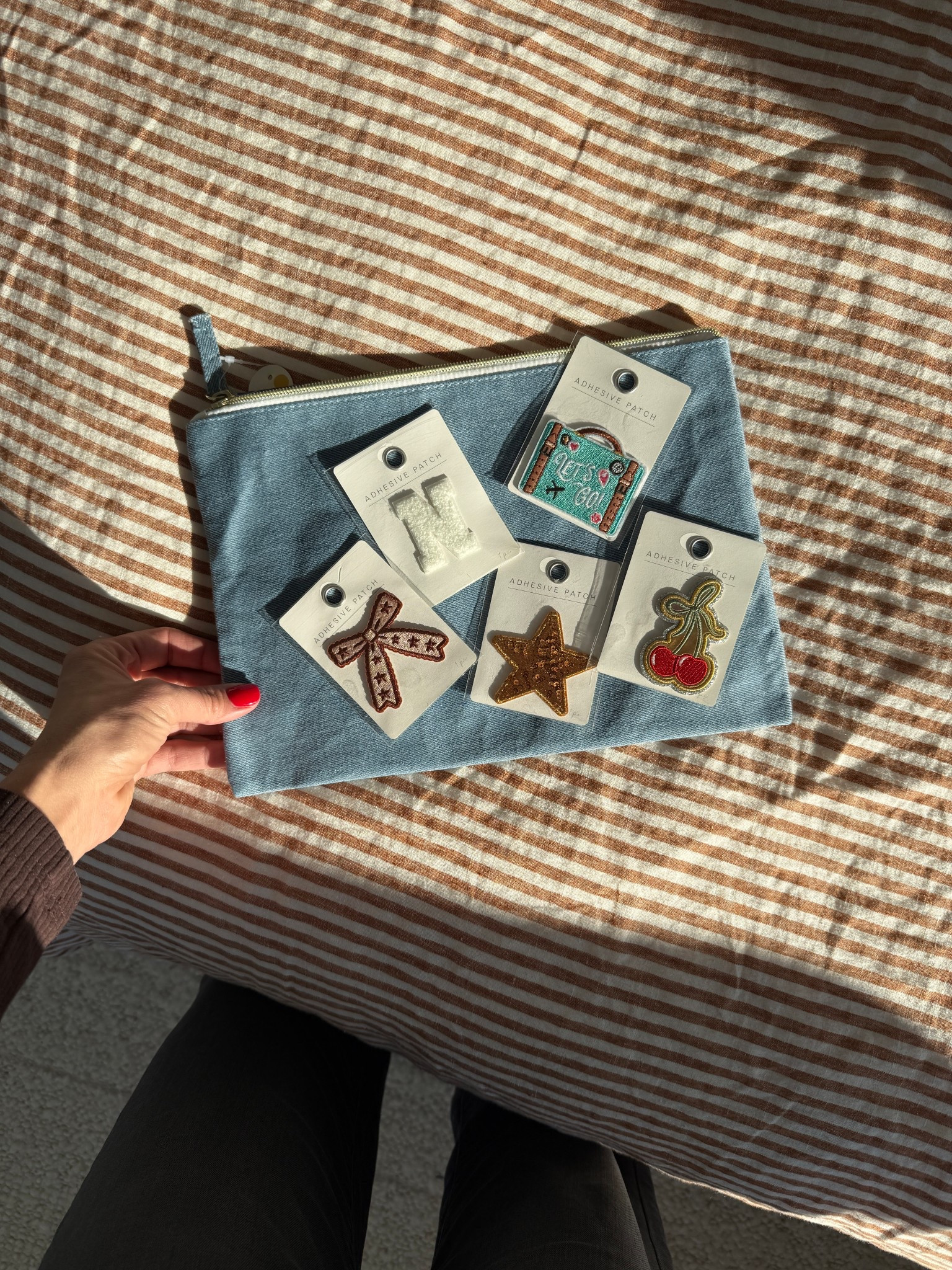 Under $10 gift! And then fill it with a few special things✔️❤️

#LTKGiftGuide #LTKKids #LTKHoliday