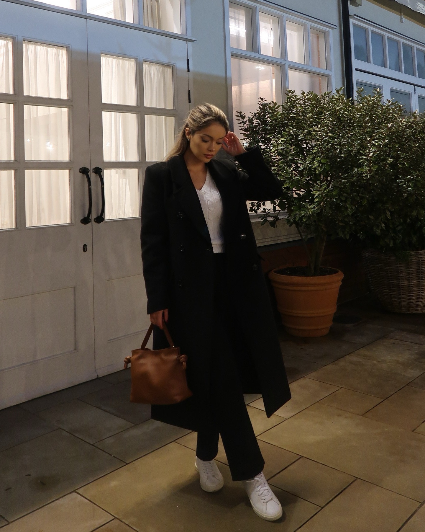 Winter outfits in full swing! I have got so much wear out of this coat! And it’s in the Black Friday Sale! 😍

I’m a UK 6:
Wearing size XS in the Ralph Lauren Jumper (size up for a baggier fit as these jumpers run small)
Size 24, regular in Abercrombie Jeans 
Size XS in Mango Coat
Size 4/ EU 37 for trainers 

#womenscoats #coatsandjackets #formalcoat #tailoredcoat #giftguide #giftsforher #longcoat #outerwear #winteroutfit #workdo #christmasdo #ralphlauren #cyberweek #blackfriday #discountcode #sale #zaraannec #mango #mangosale #ralphlaurensale #veja #womenstrainers #womensbags #ekinasan #tanleatherbag #brownbag #winterclothes #wintercoat 

#LTKstyletip #LTKwinter #LTKCyberWeek