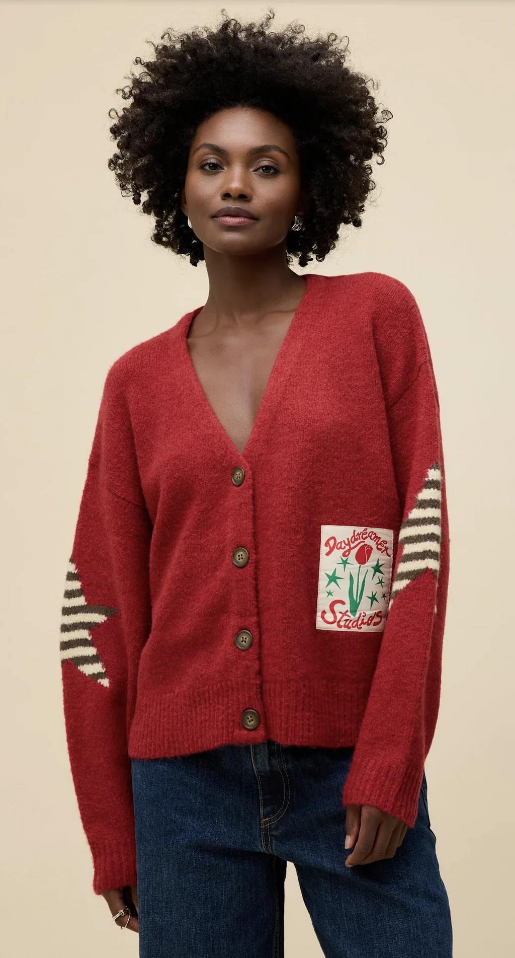 Star V-Neck Slouch Cardigan / Red | Ama La Vita