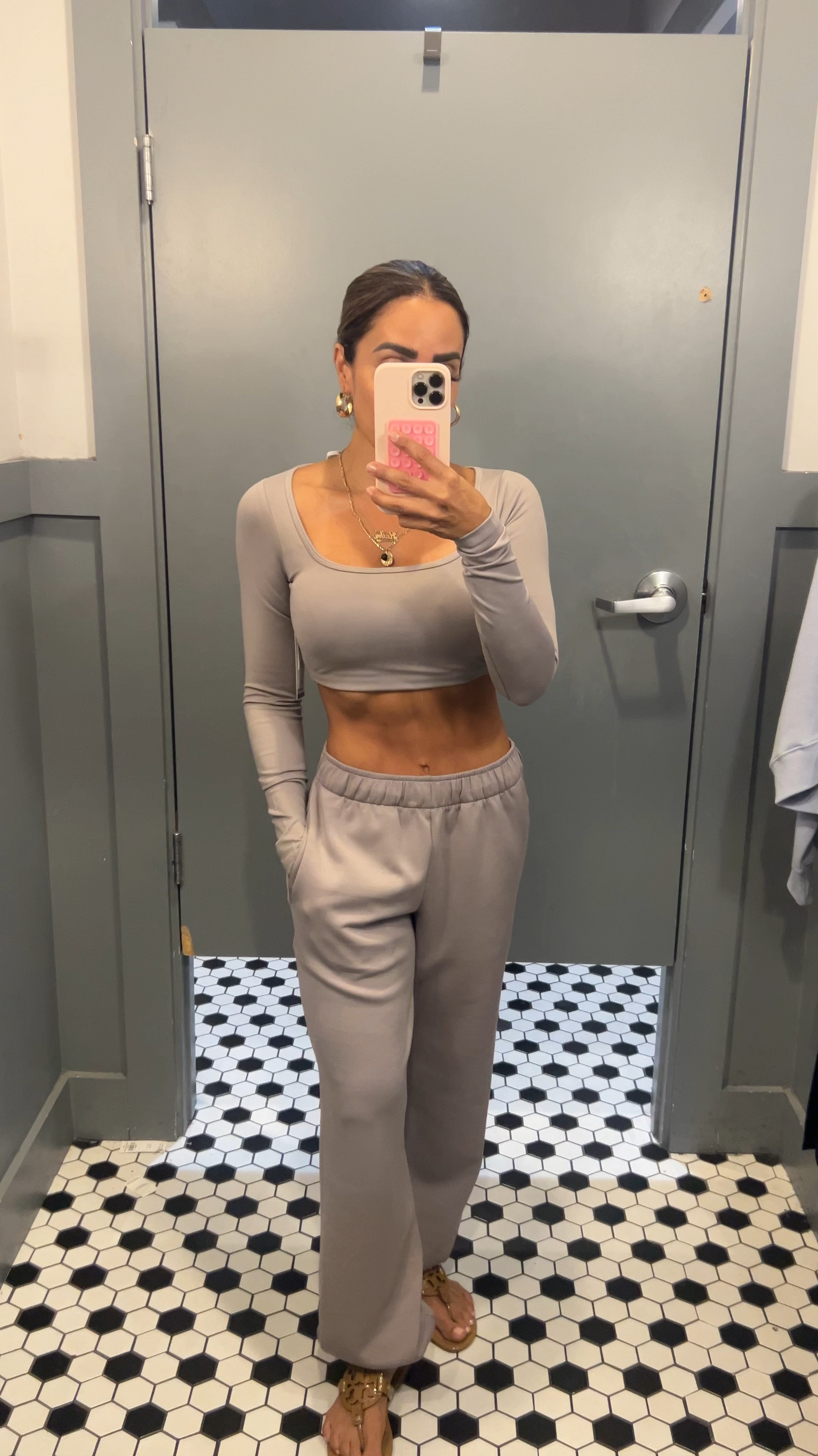 I’m wearing a size XS (regular) for the pants and a size Small for the top. I am 5’0” and 115 lbs. 34B

#LTKStyleTip #LTKFindsUnder50 #LTKSaleAlert