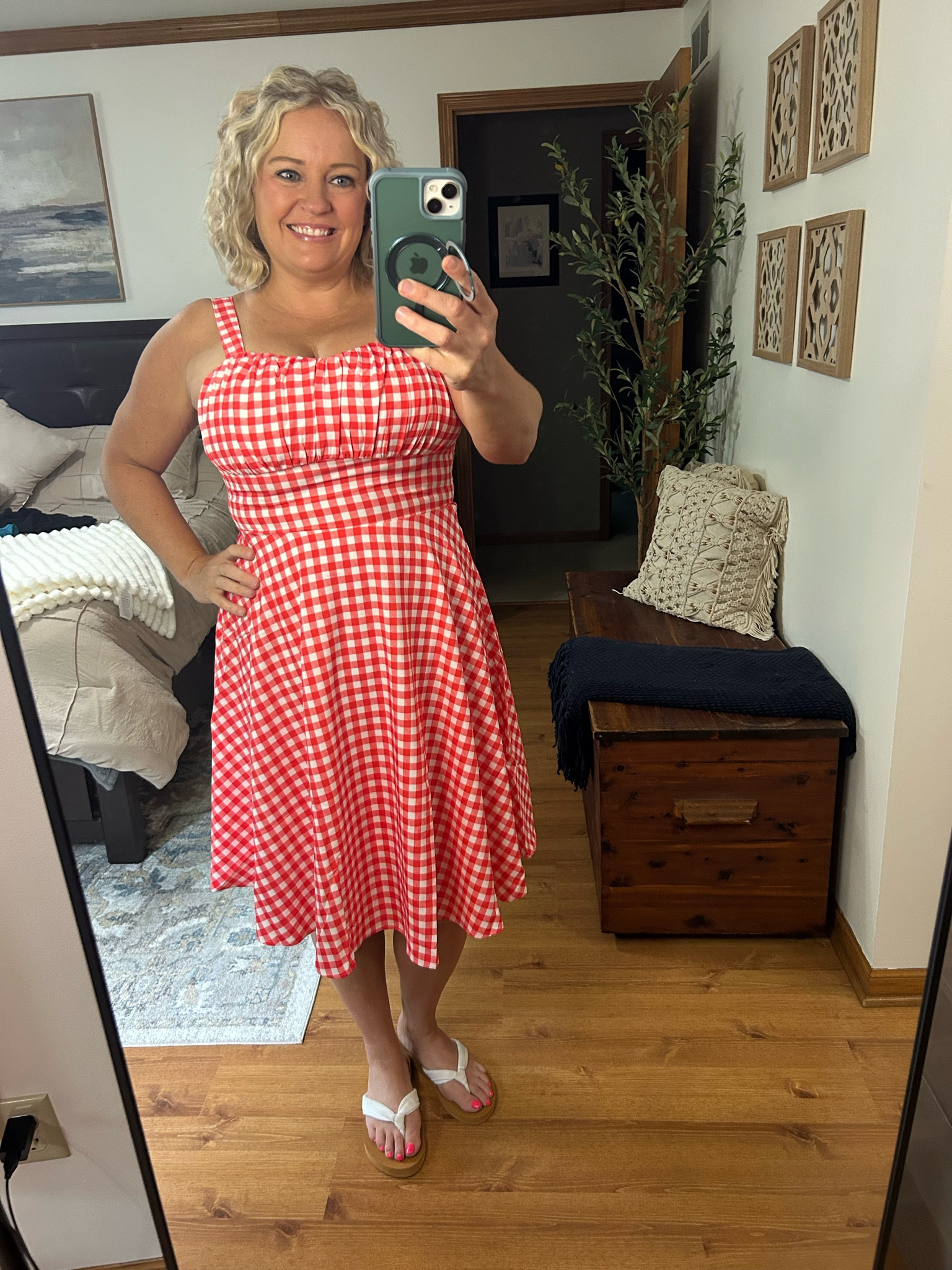 Love the vintage vibes of this dress!! So fun!!

#LTKMidsize #LTKOver40 #LTKSeasonal