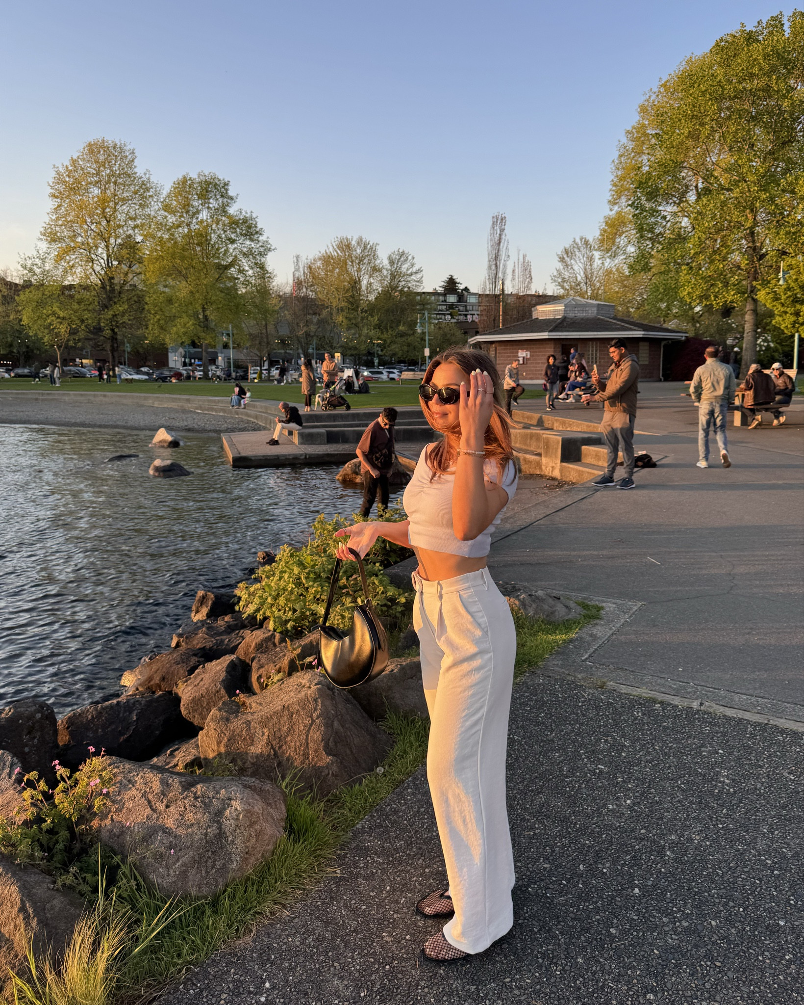 Sunset walk fit 💛
Trousers size 26
Top size small 


#LTKSummerEdit #LTKFindsUnder100 #LTKStyleTip