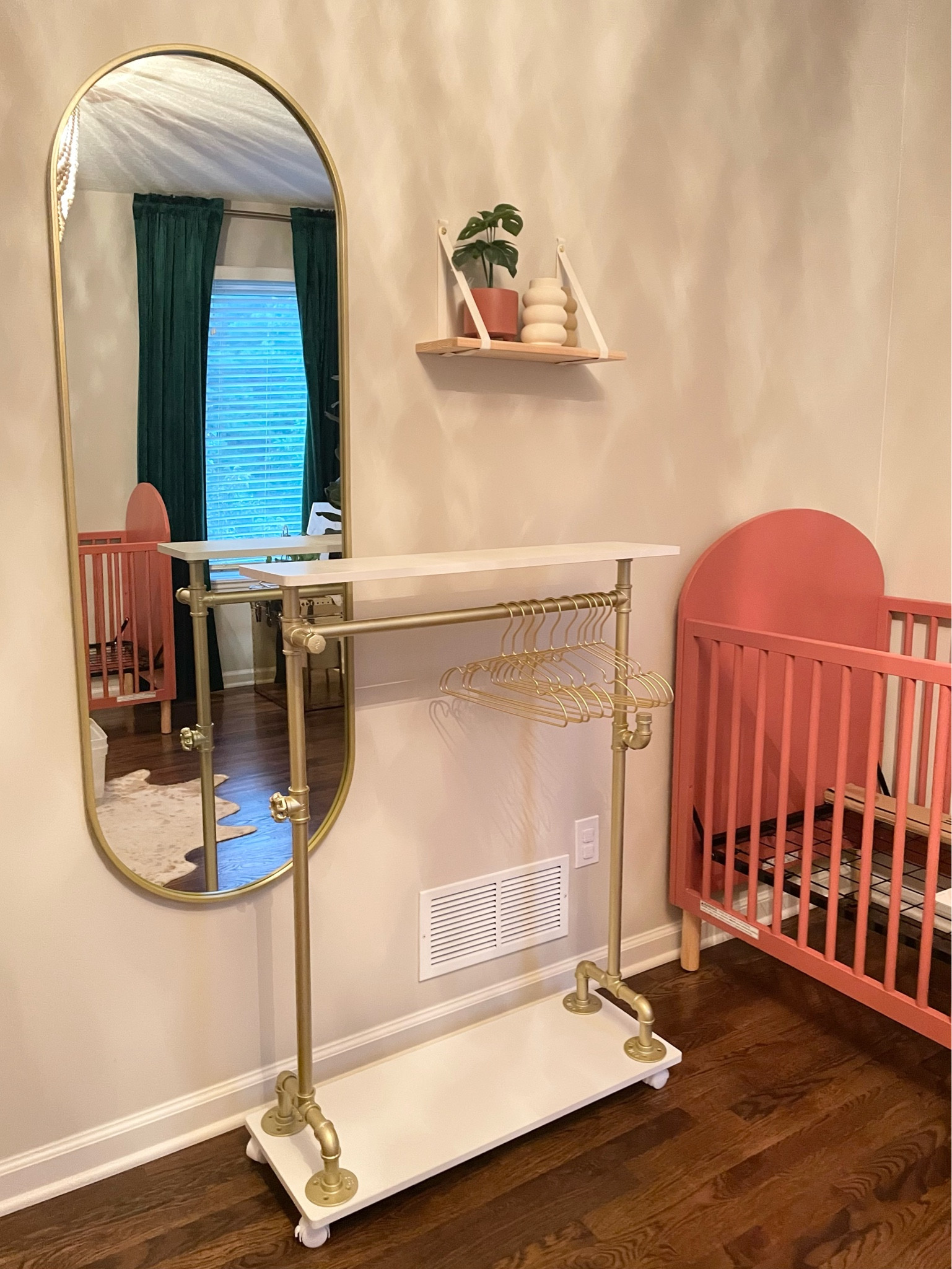 The cutest f’ing rolling rack I ever did see! 👗✨

Kids rolling rack, nursery, princess dress

#LTKkids #LTKbump #LTKbaby