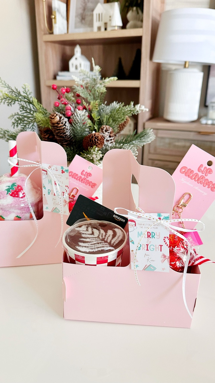 A sweet + cute holiday gift idea for teachers, babysitters and more 🎁 Found these socks that come packaged like cute drinks and I can’t get over how adorable they are. Such an easy grab-and-go moment if you need something thoughtful this season.

#teachergiftideas #holidaygifts #giftsforteachers #easygiftideas #christmasgiftidea

#LTKFamily #LTKGiftGuide #LTKHoliday