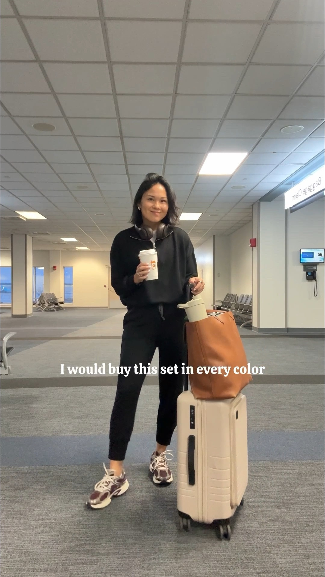 I tried the “value version” of this set — and it doesn’t even come close. THIS SET IS WORTH EVERY PENNY! The best travel outfit, sports mom fit, everyday comfy fit, etc etc. Trust me. You won’t regret it! Top runs a little big: wearing a XS on top, small on bottom (TTS). Airport style 

#LTKootd #LTKTravel #LTKActive