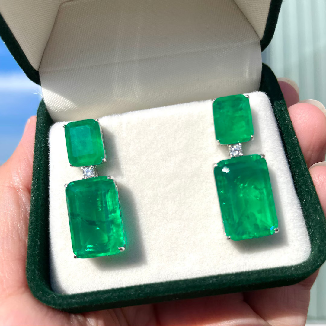 Vibrant Emerald Green Color Earrings, Vivid Green Emerald Inspired by Angelina Jolie Long Tassel ... | Etsy (US)