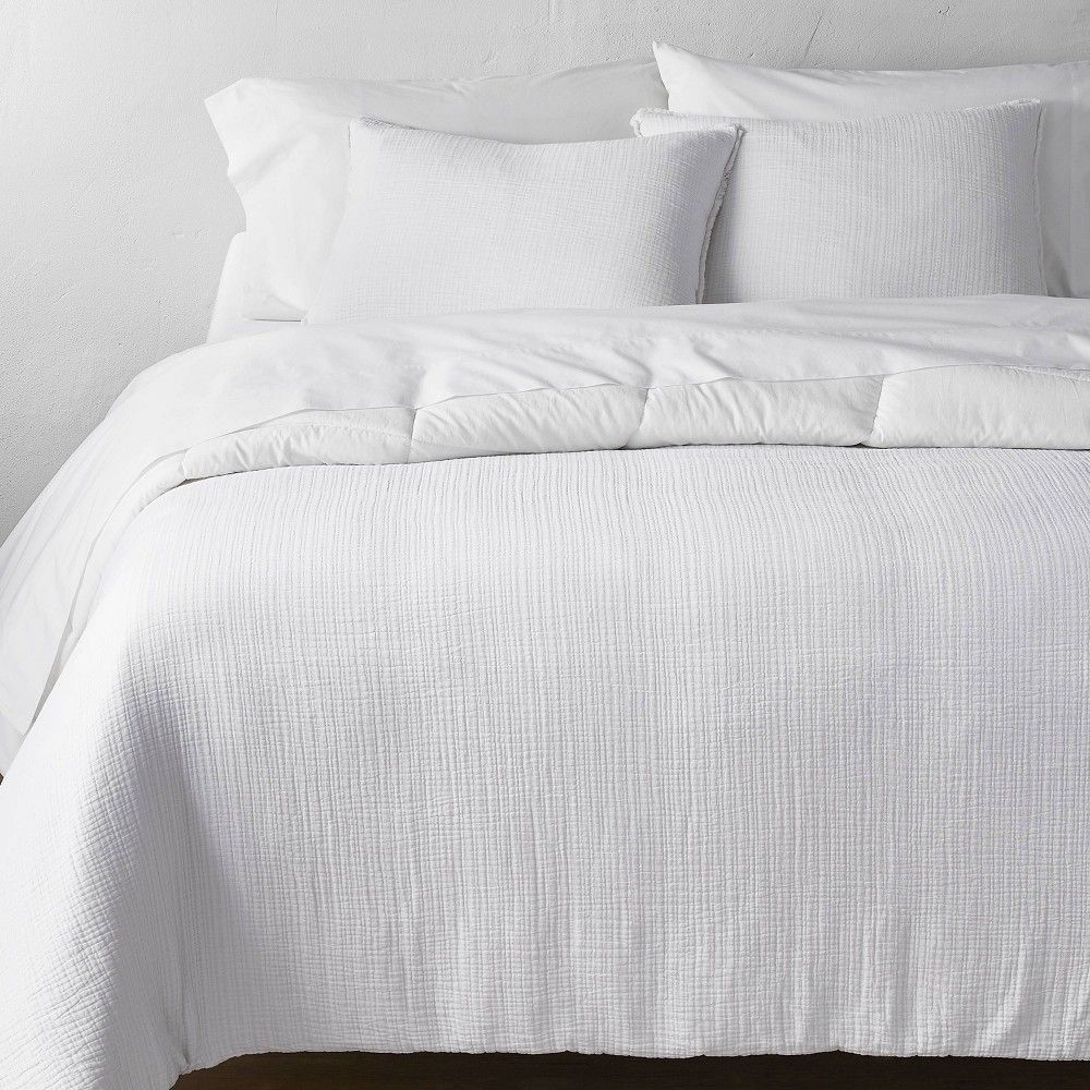 Full/Queen Textured Chambray Cotton Comforter & Sham Set White - Casaluna | Target