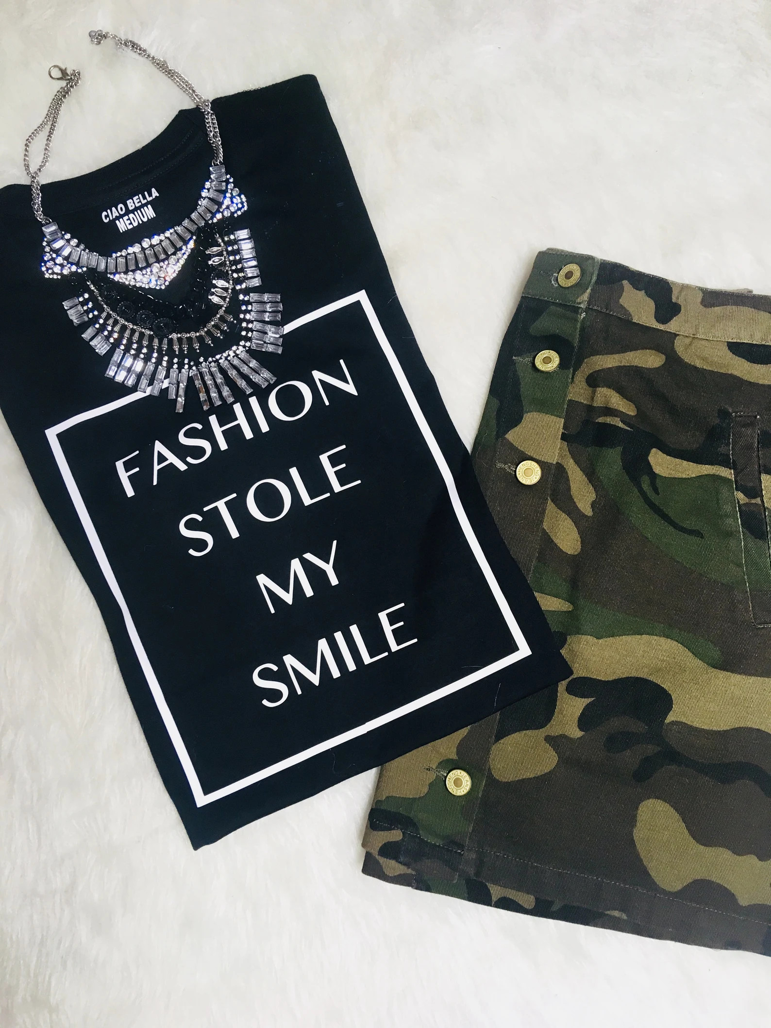 Fashion stole my smile/ Beautiful / Graphic Tee / Statement Tee / Graphic Tshirt / Statement Tshi... | Etsy (US)