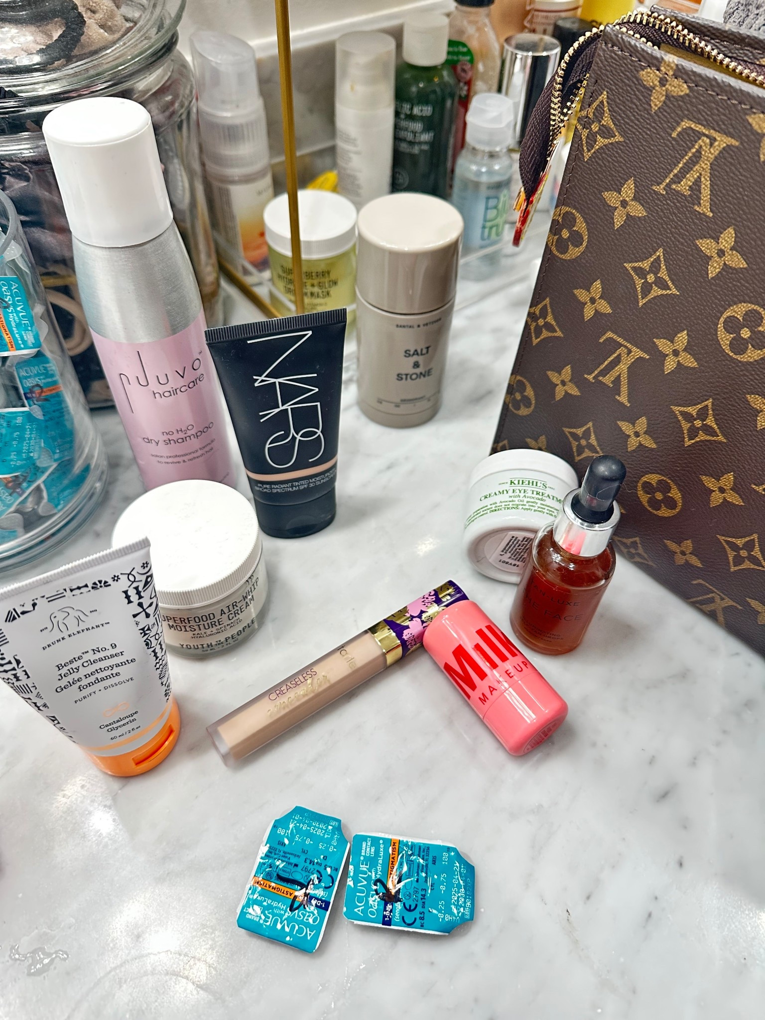 Sephora is my go-to for all things beauty 💄 Lord knows I’ve got a million points (no clue what I’m saving them for 😂).
Here are a few of my restock must-haves — and don’t forget, you can save 10% with code SAVE10 ✨

#LTKSaleAlert #LTKTravel #LTKBeauty