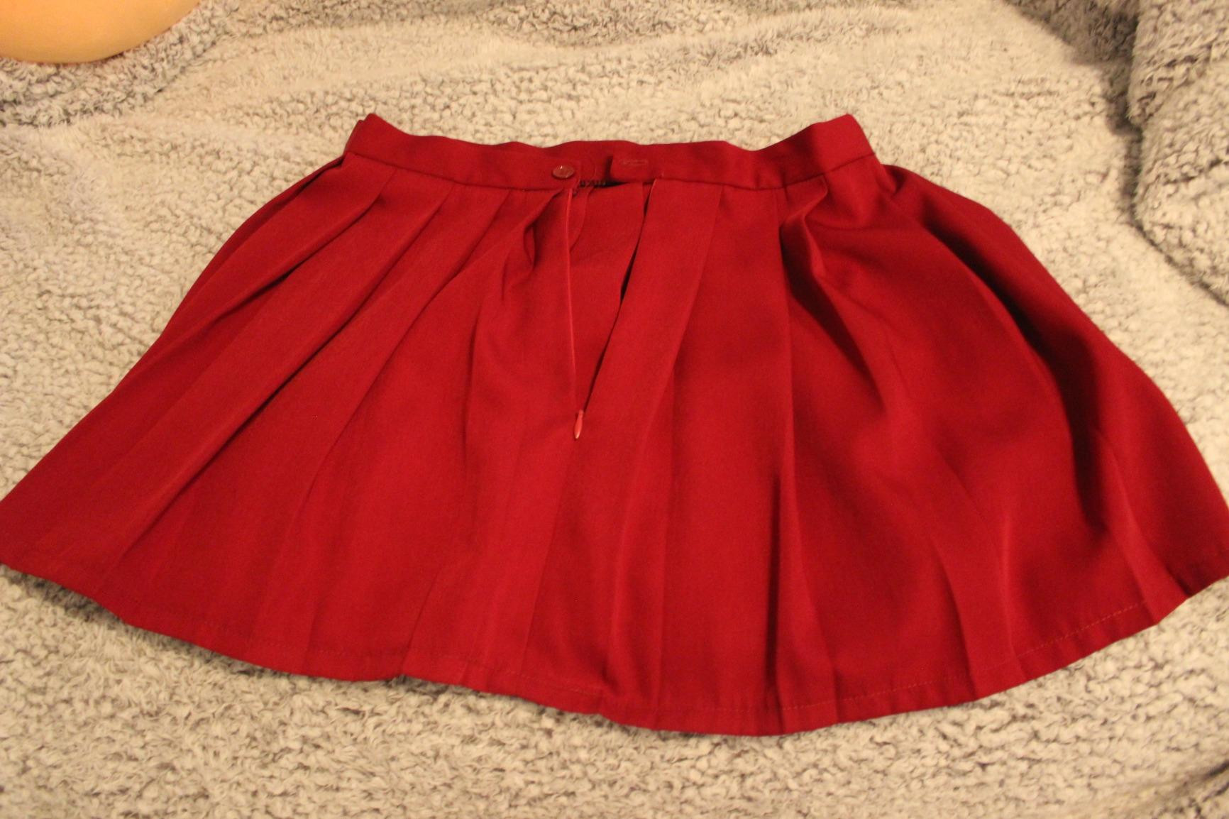 Women Girls Short Plaid Pleated Skirts Uniform Cosplay Costumes | Amazon (US)