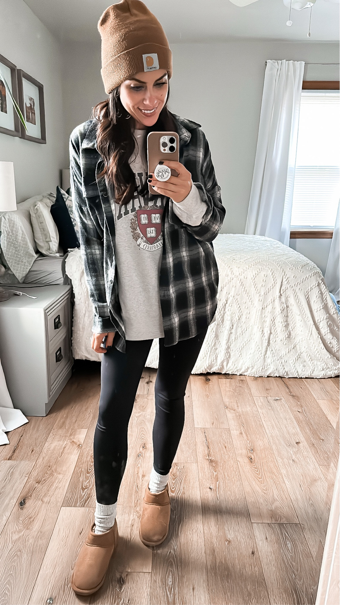 Mom uniform🫶🏼 

#LTKfamily #LTKshoecrush #LTKHoliday