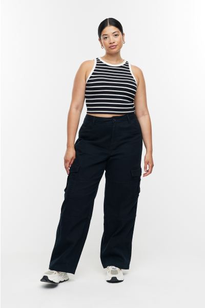 Curvy Fit Cotton Cargo Pants | H&M (US + CA)
