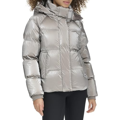 Levi's Women's Cloud Puff Hooded Puffer Jacket | Amazon (US)