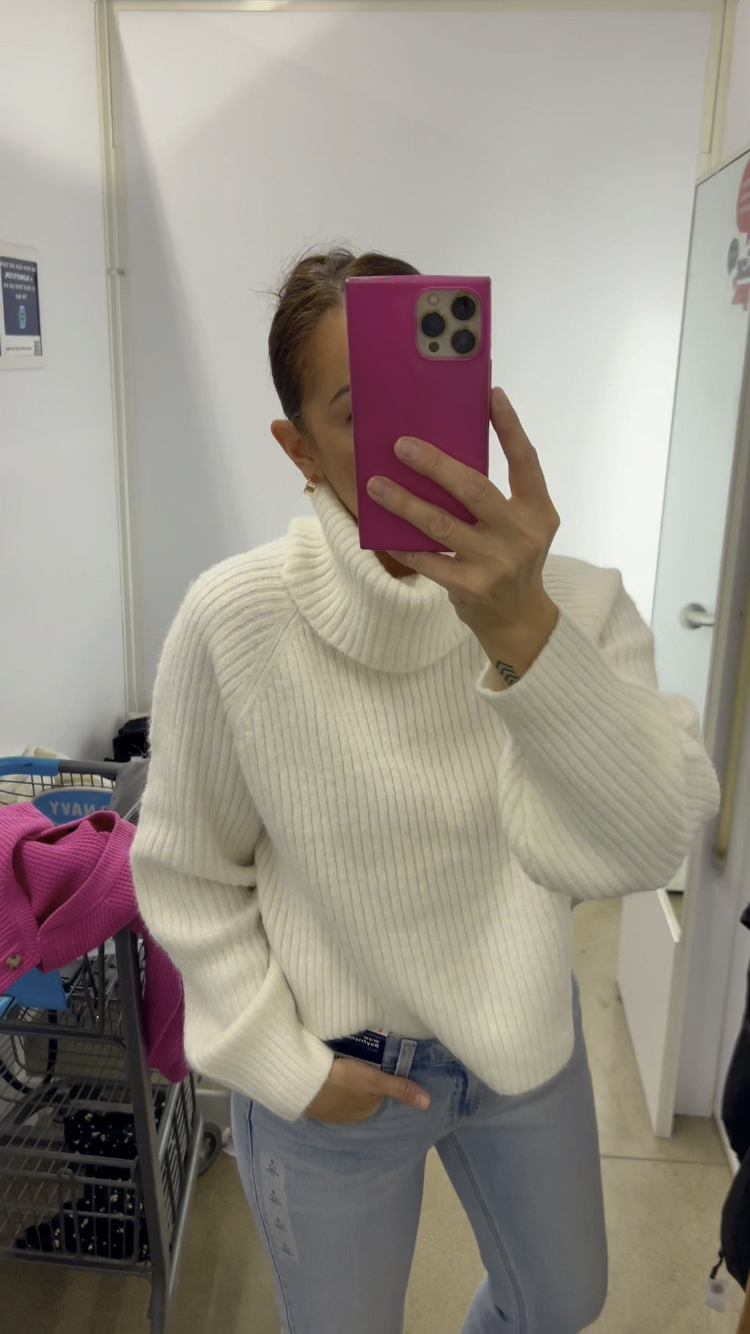 Old Navy winter fashion finds.


#oldnavy #oldnavyfinds #oldnavyfashion #liketkit #ltk #fallfashion #winterfashion #winterfashionfinds #trendingfashion #fashionreel #ltkreel

#LTKstyletip #LTKfindsunder50 #LTKSeasonal