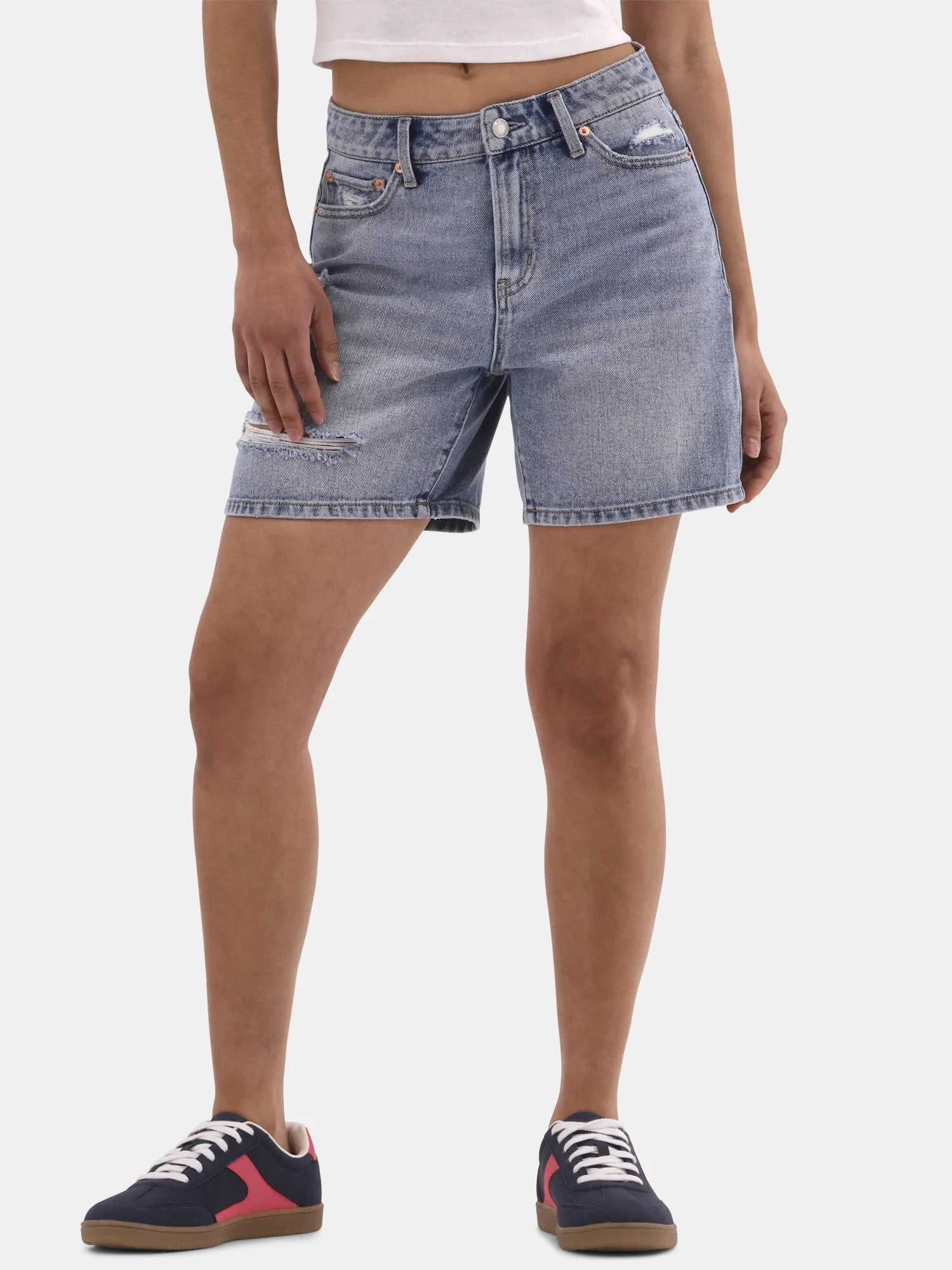 No Boundaries Denim Relaxed Fit High Rise Shorts, 6" Inseam, Women's | Walmart (US)