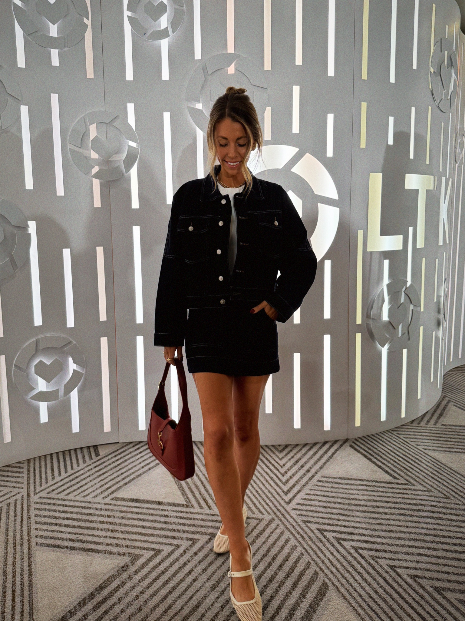 Princess Polly jacket and denim mini skirt!! Abercrombie bodysuit size small. 
Skirt size 2 (tight!!)
Jacket size 4
Mesh flats 
Amazon bag 

#LTKCon #LTKStyleTip #LTKFindsUnder50