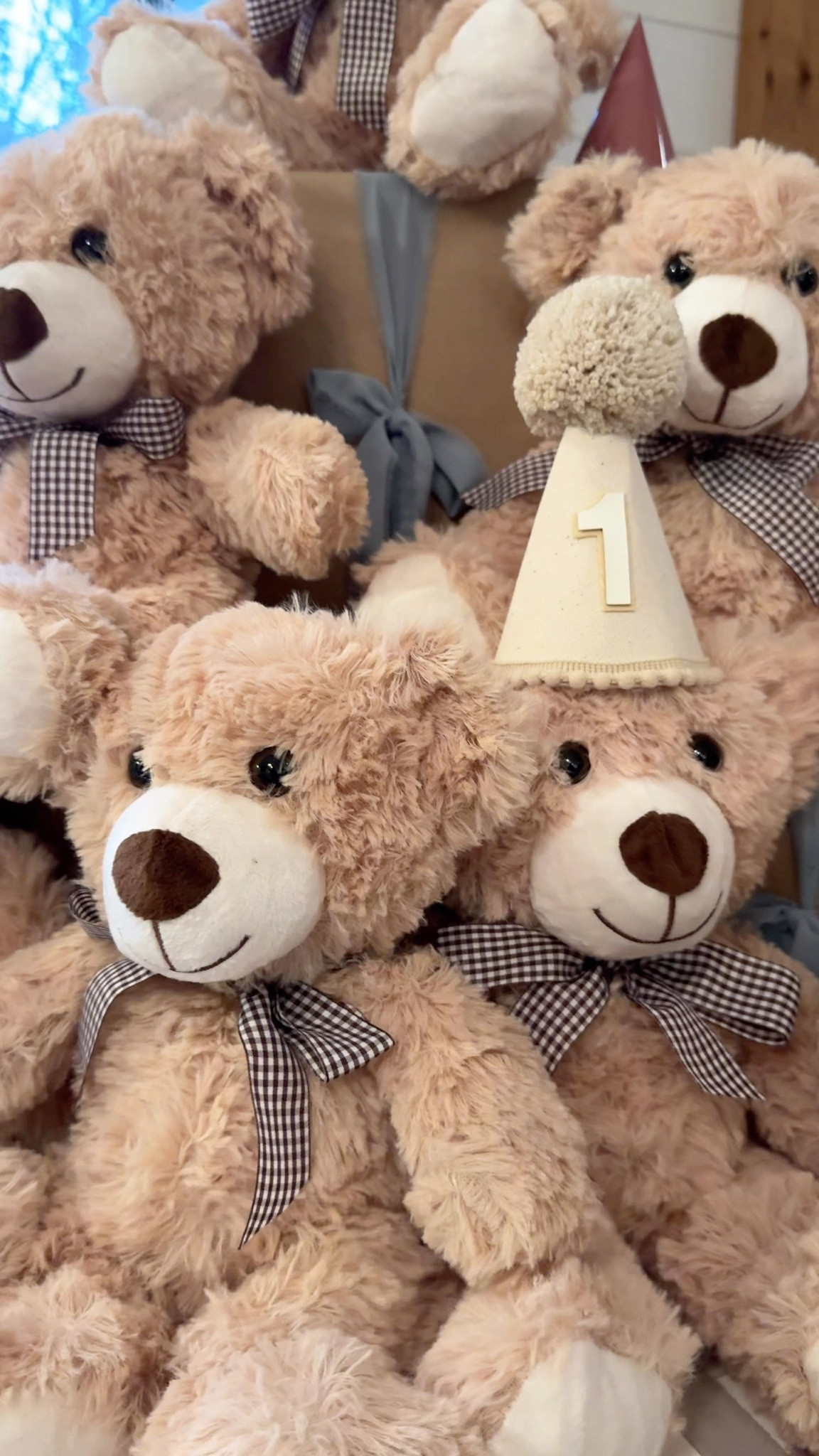 I took a chance on these Amazon teddy bears and I’m so glad I did! 🧸 

They come in multiple colors and quantities! 

Comment TEDDY for links 🤍

First birthday party | turning one | one year old birthday party | first birthday | baby shower ideas | first birthday ideas | bearly one birthday theme

#firstbirthdayparty 
#firstbirthdayideas 
#bearlyonebirthday 
#oneyearsold 
#babyshowerideas 


#LTKParties #LTKFindsUnder50 #LTKBaby
