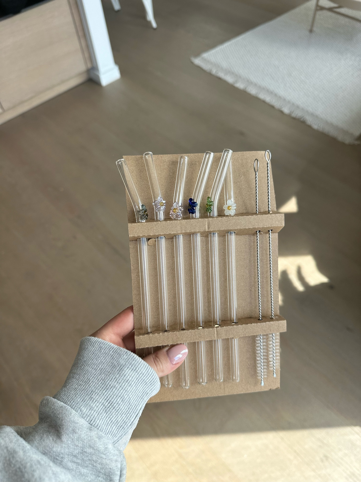 aesthetic glass flower straws 💐
