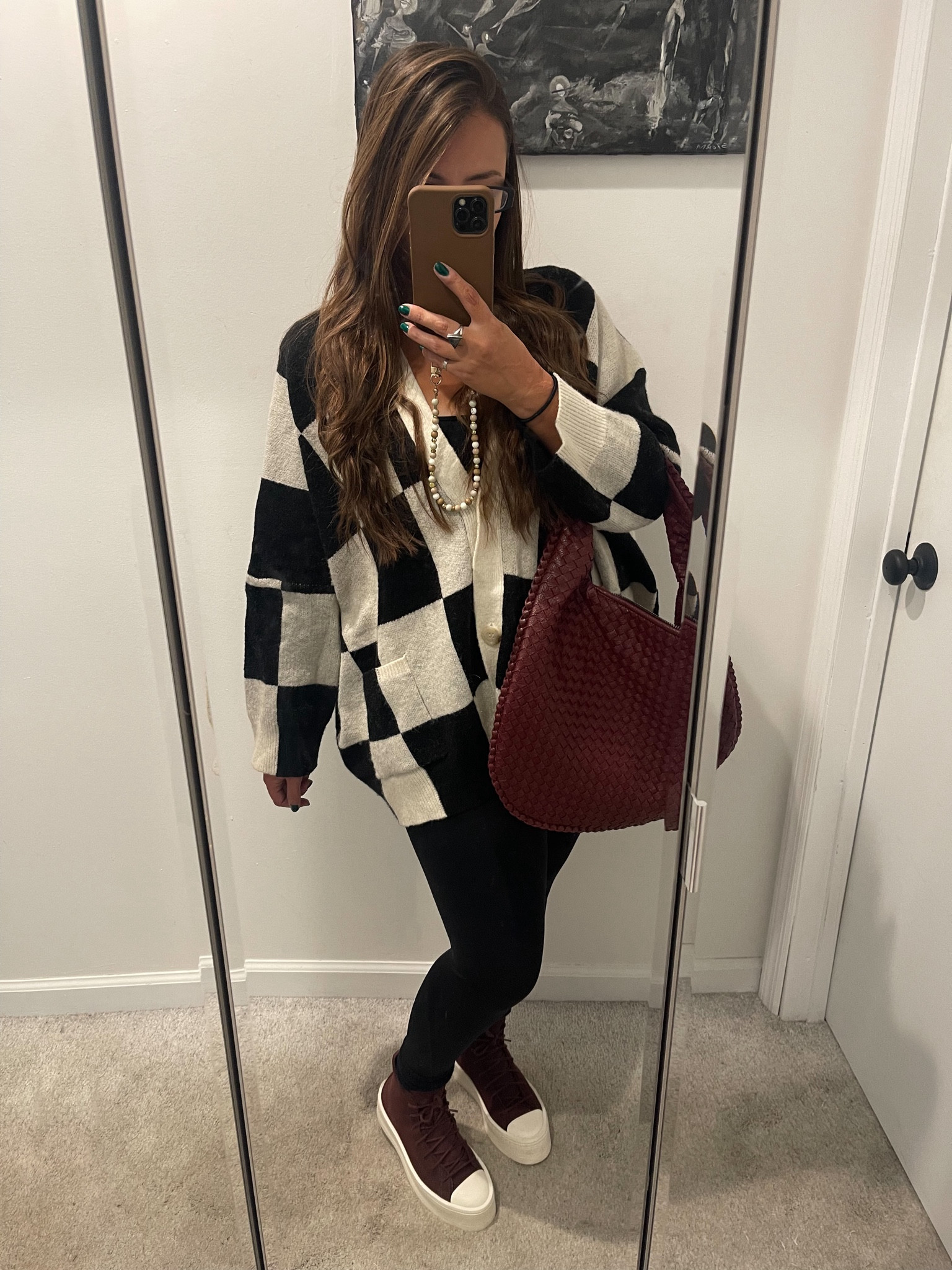 Black, White & Bits of Burgundy 👛
Simple little OOTD that is incredibly comfy!
.
.
.
Cardigan is Dressed in Lala but I’ve linked a few more affordable options!

#LTKStyleTip #LTKSeasonal #LTKShoeCrush