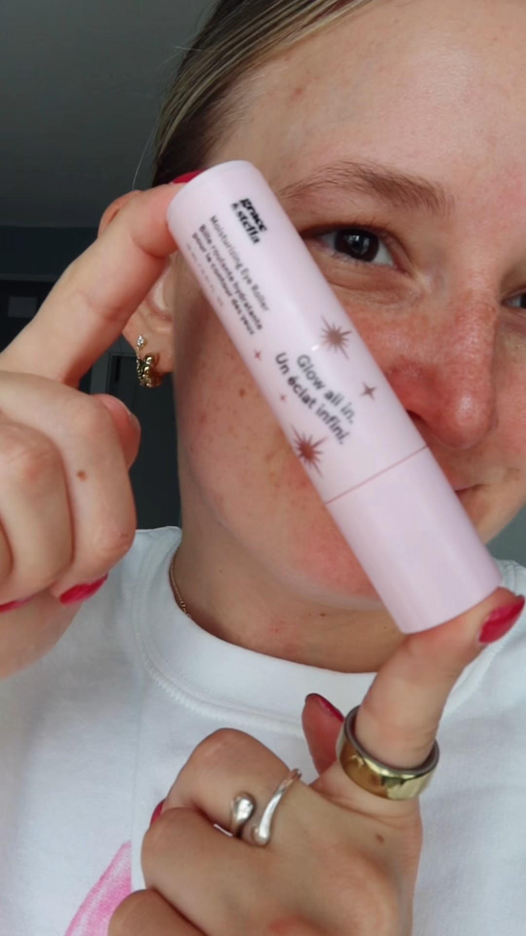 My new favorite Eye Serum! The Moisturizing Eye Roller by @grace and stella feels super cool and refreshing on your undereyes and gives them a nice glow!

#LTKgrwm #LTKselfcare #LTKBeauty
