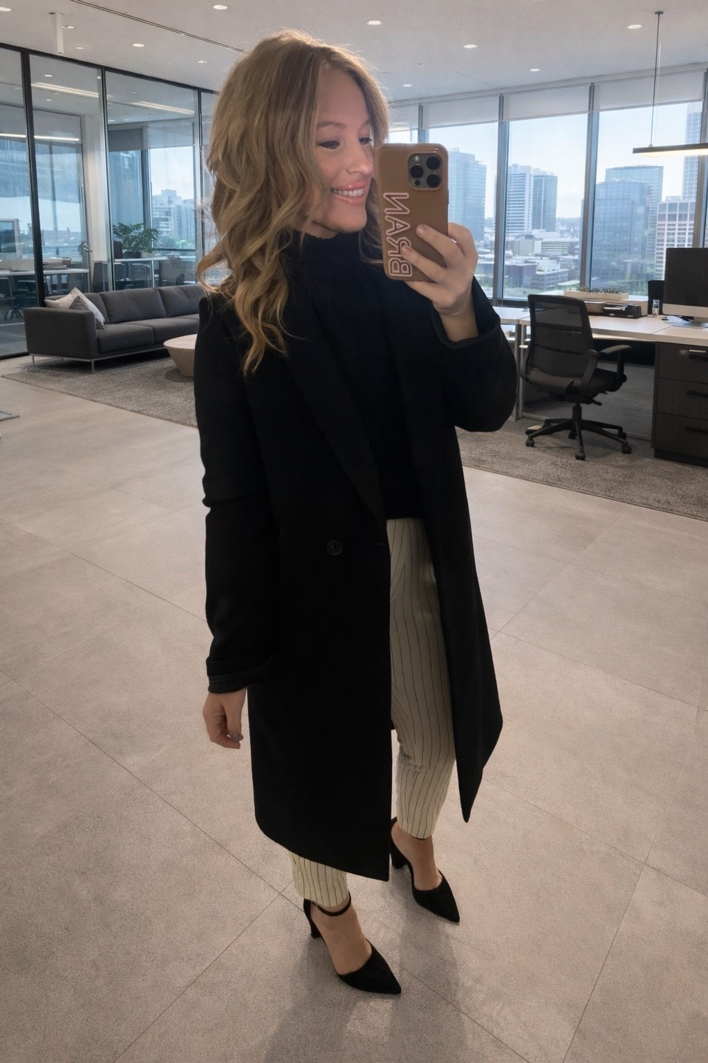 My favorite coat for the winter


#LTKootd #LTKgrwm