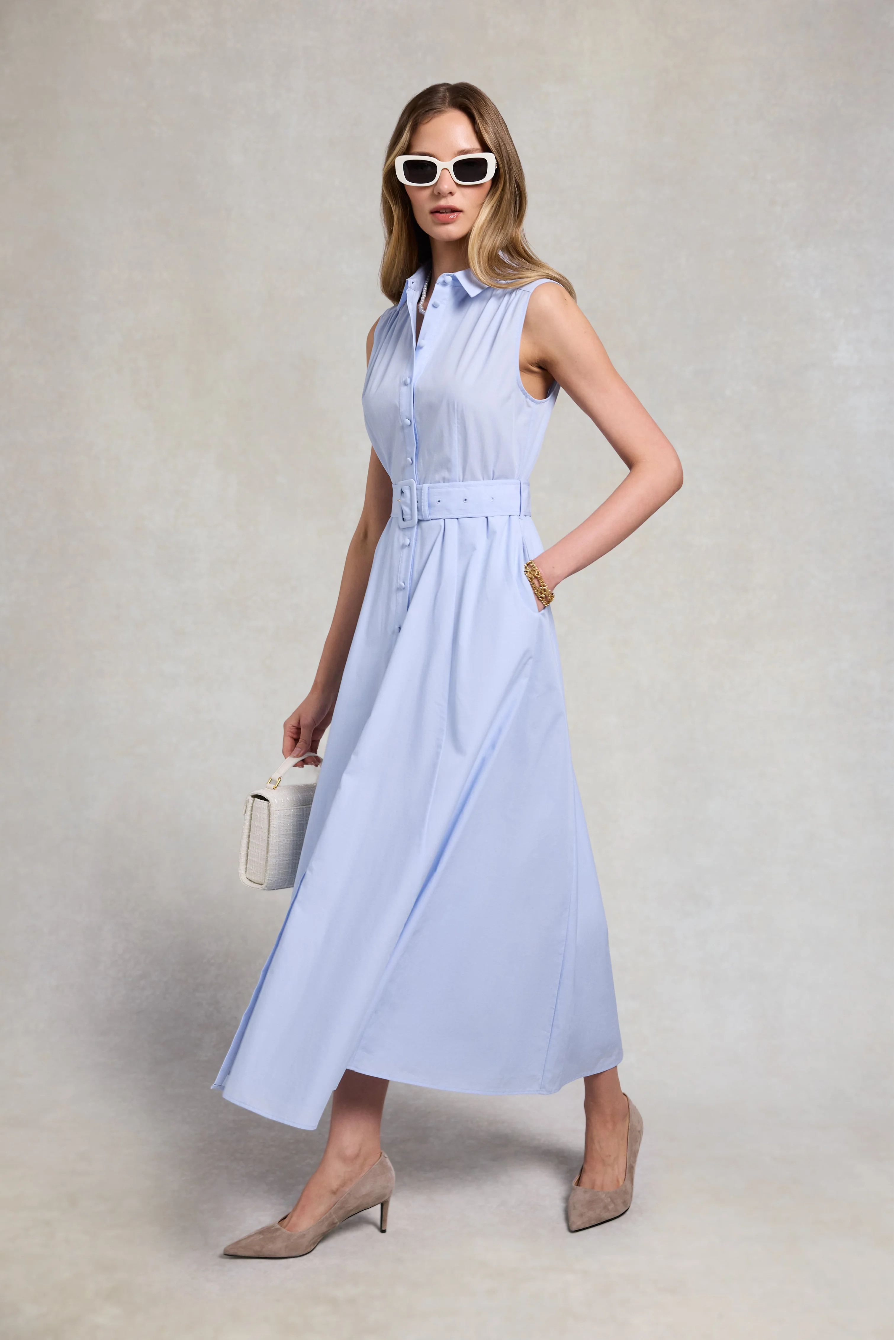 Aimee Sleeveless Dress (Light Blue Chambray) | Holland Cooper