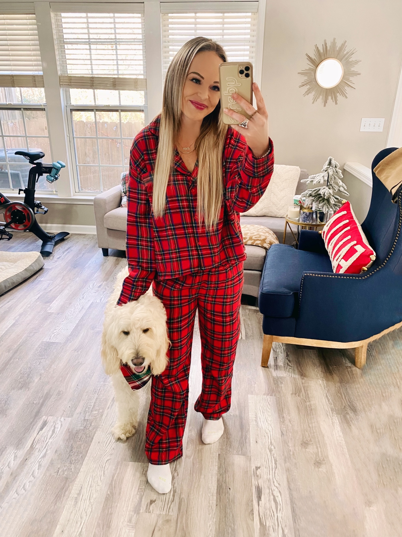 Christmas pajamas 25% OFF code: THANKSTEPHANIE (Sitewide today only!) 

#LTKHoliday #LTKunder100 #LTKsalealert