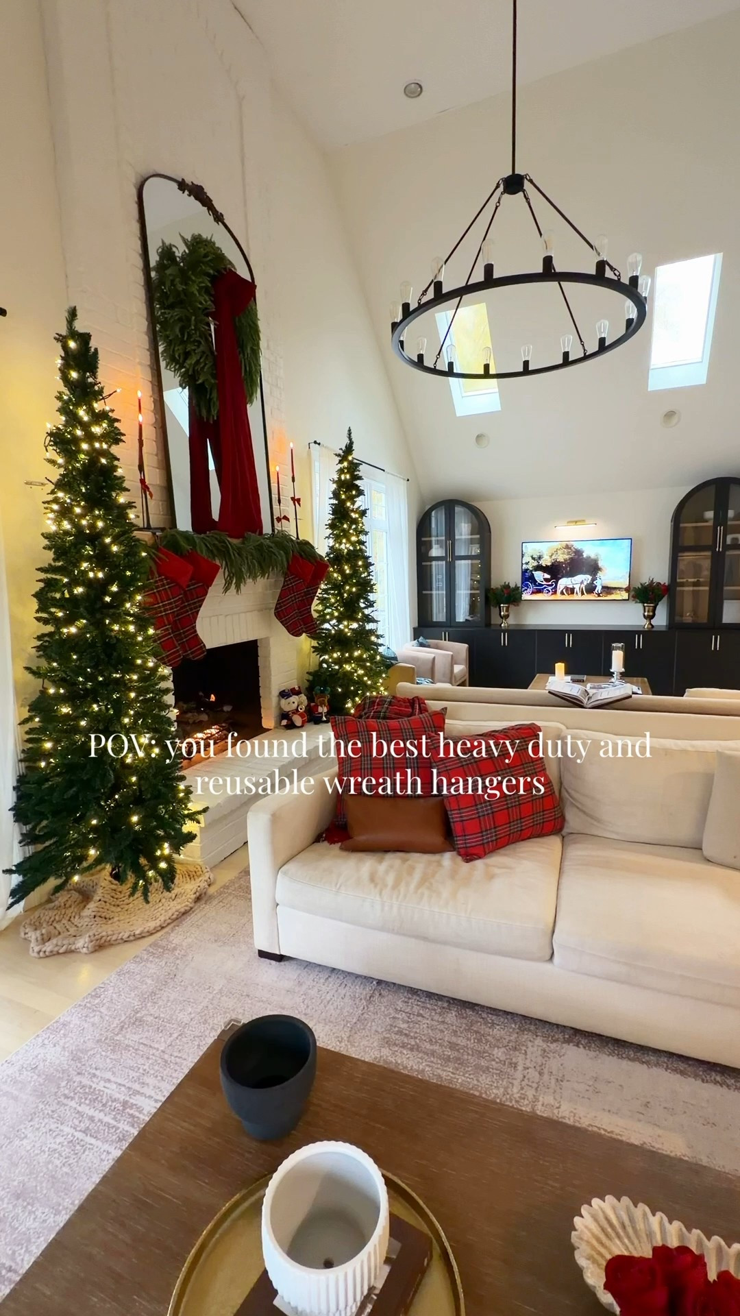 The BEST wreath hangers that leave no residue, are heavy duty, and reusable! 

#ltkamazon #wreathhanger #christmas2025

#LTKHoliday #LTKGiftGuide #LTKFindsUnder50