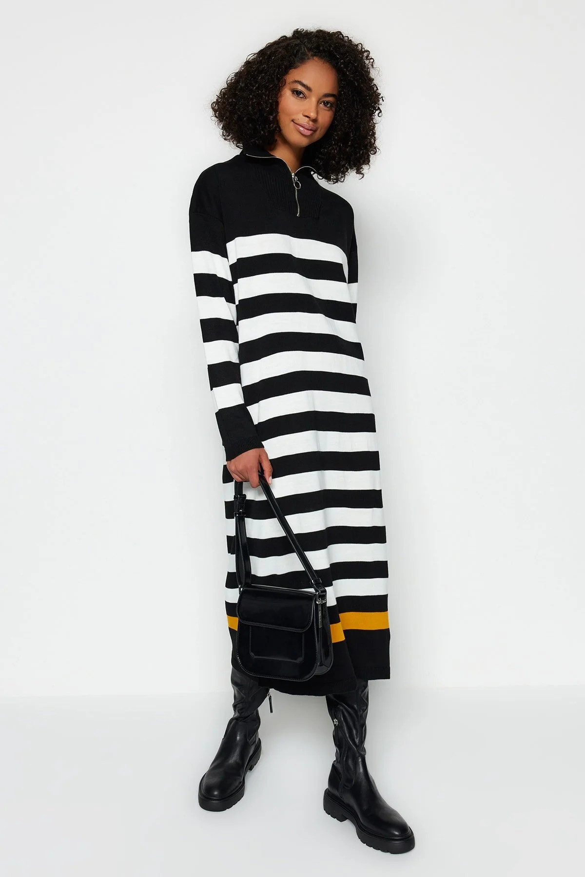 Trendyol Modest Kleid - Schwarz - Basic | Trendyol DE