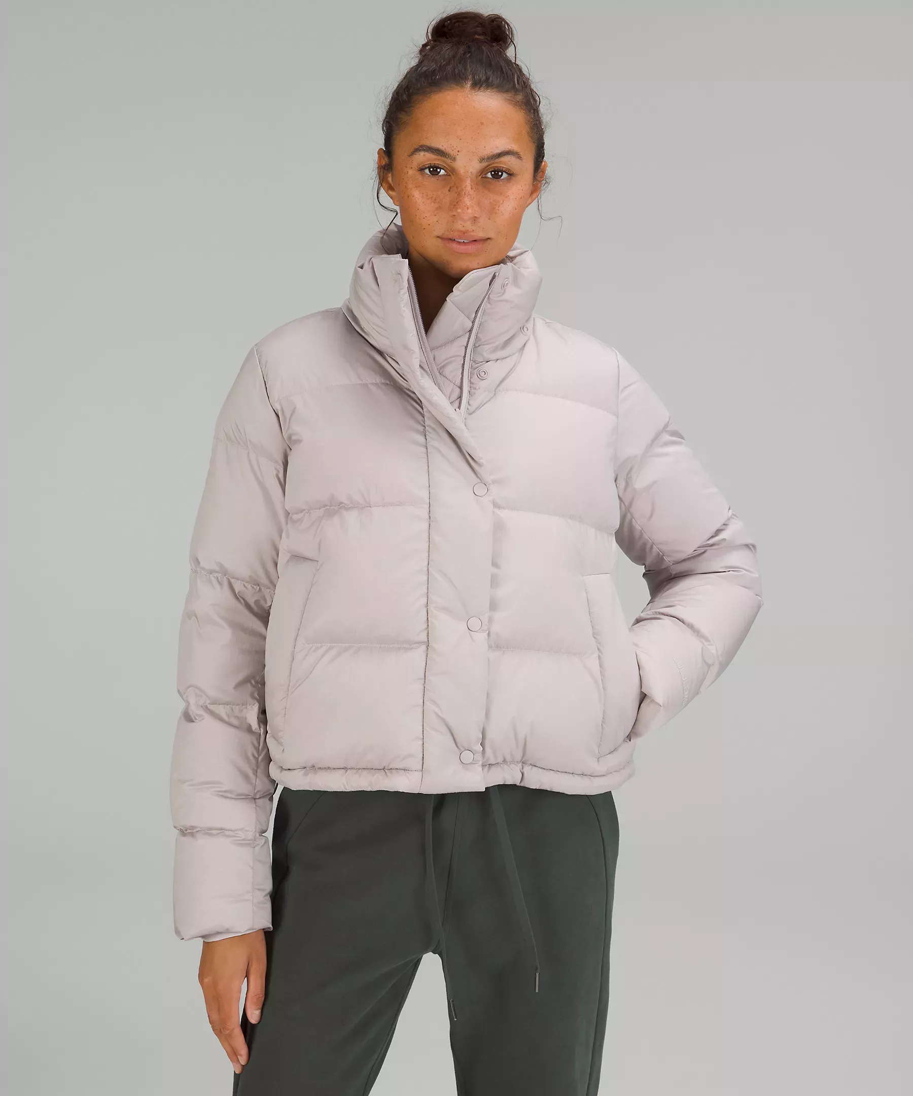 lululemon athletica Wunder Puff Cropped Jacket in Green