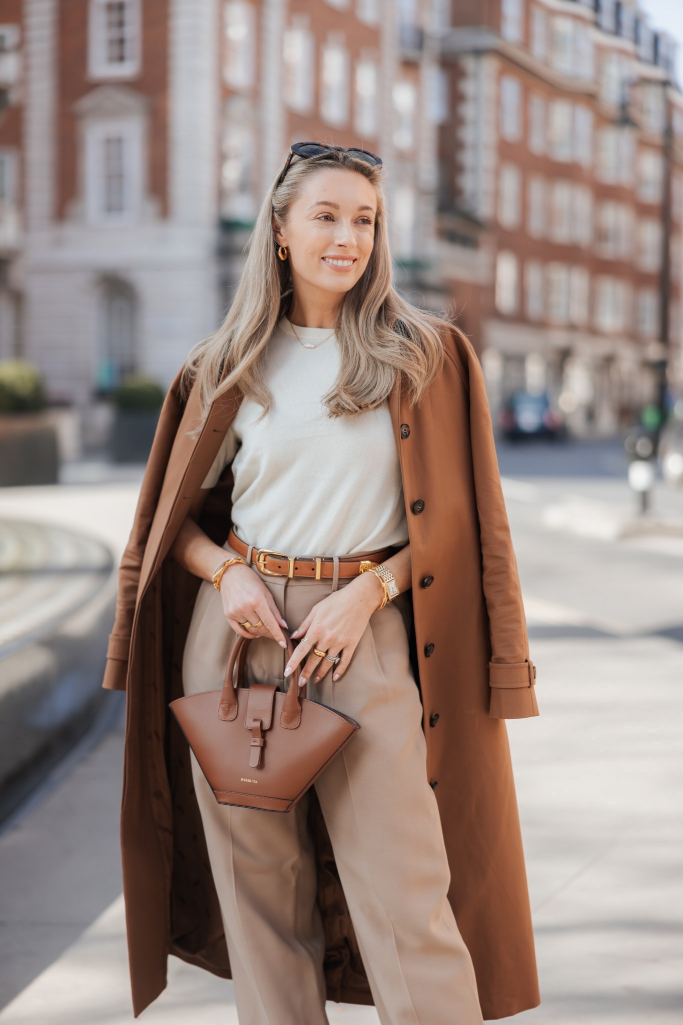 A tonal transitional look featuring shades of brown, tan and beige for an early spring day in London 

#LTKFashionMonth #LTKspring #LTKstyletip