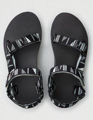 Teva Original Flatform Universal Printed Sandal | American Eagle Outfitters (US & CA)