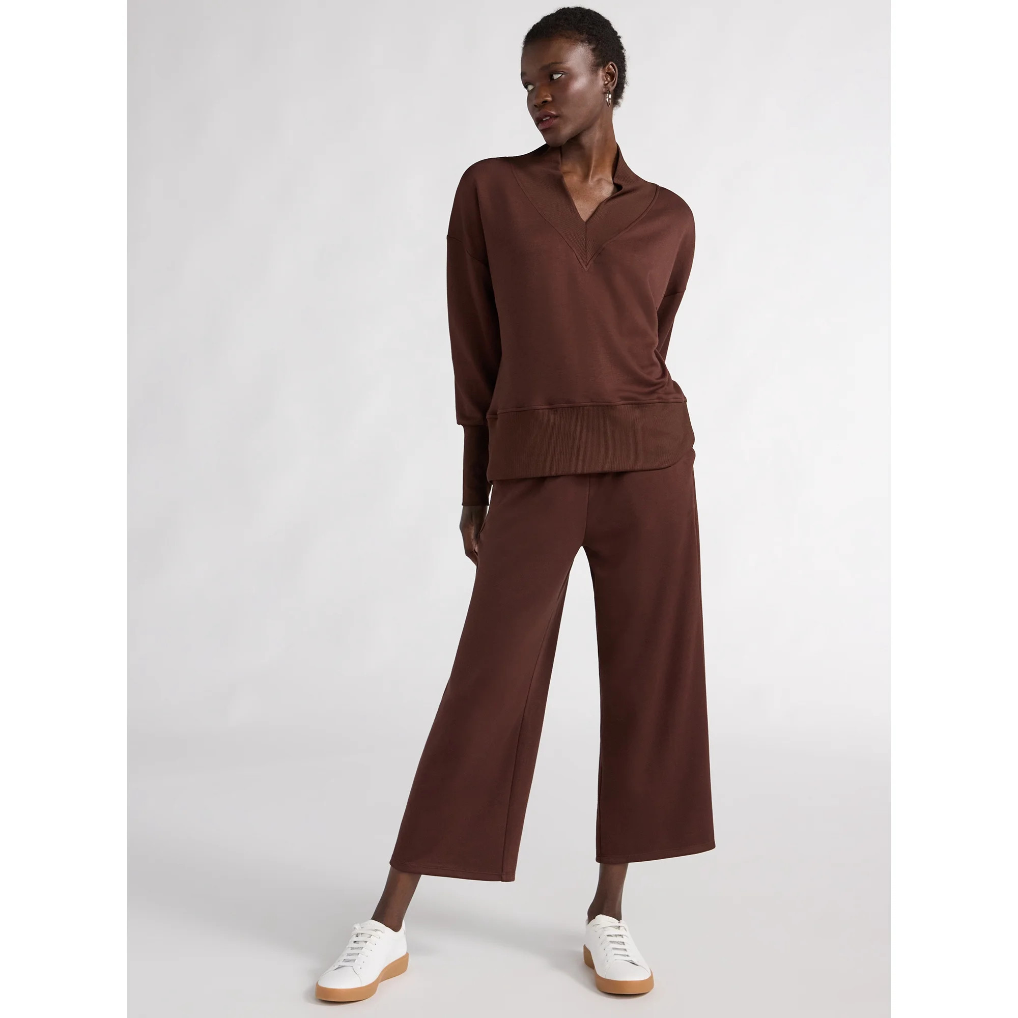 Scoop Women's Ultimate ScubaKnit V-Neck Sweatshirt, Sizes XS-XXL | Walmart (US)