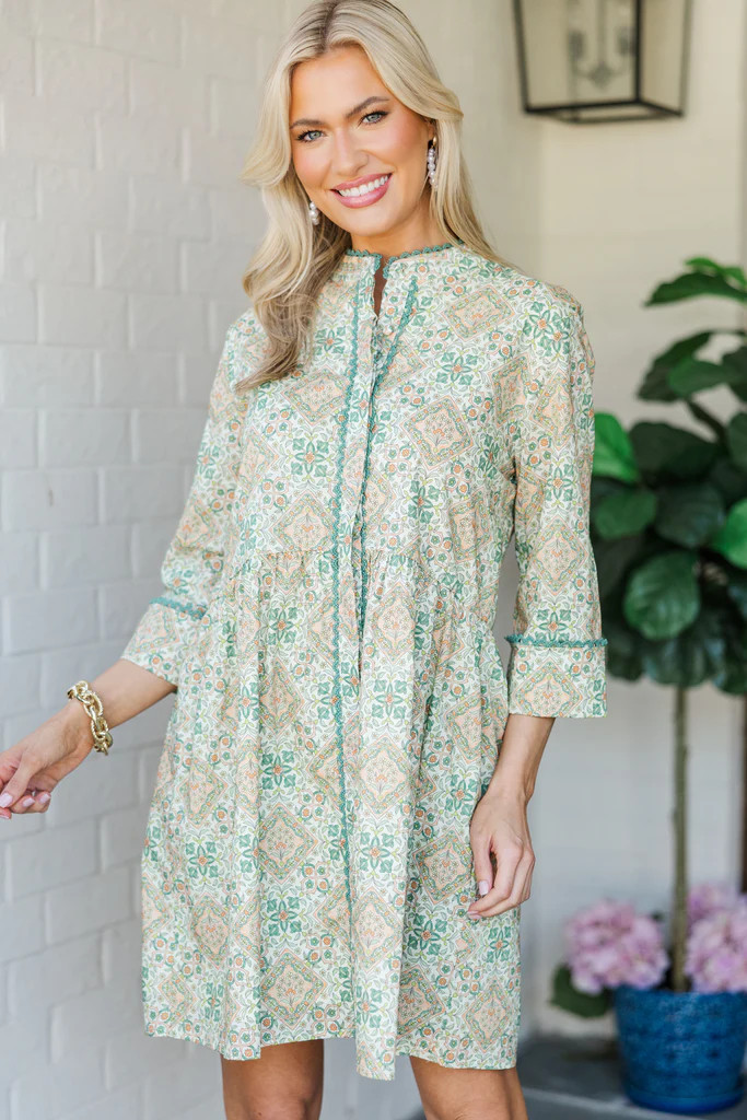Always The One Green Medallion Shift Dress | The Mint Julep Boutique