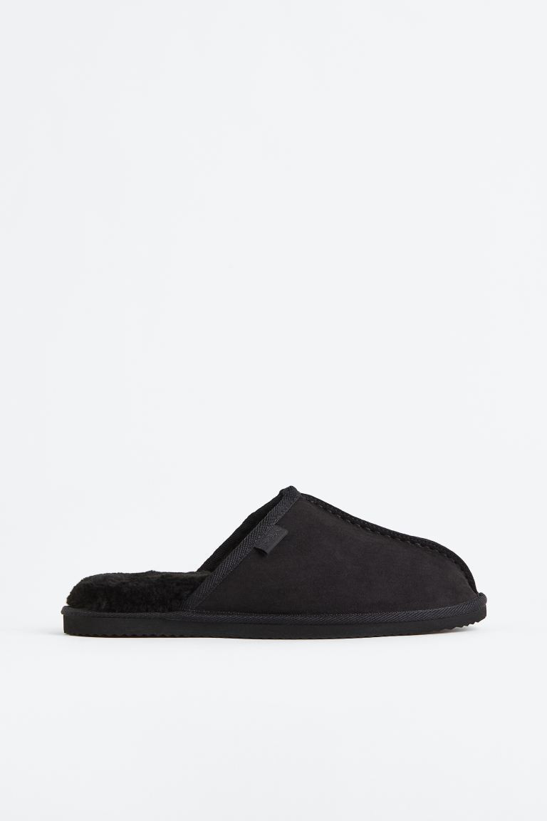 Pile-lined slippers - Black - Men | H&M GB | H&M (UK, MY, IN, SG, PH, TW, HK)