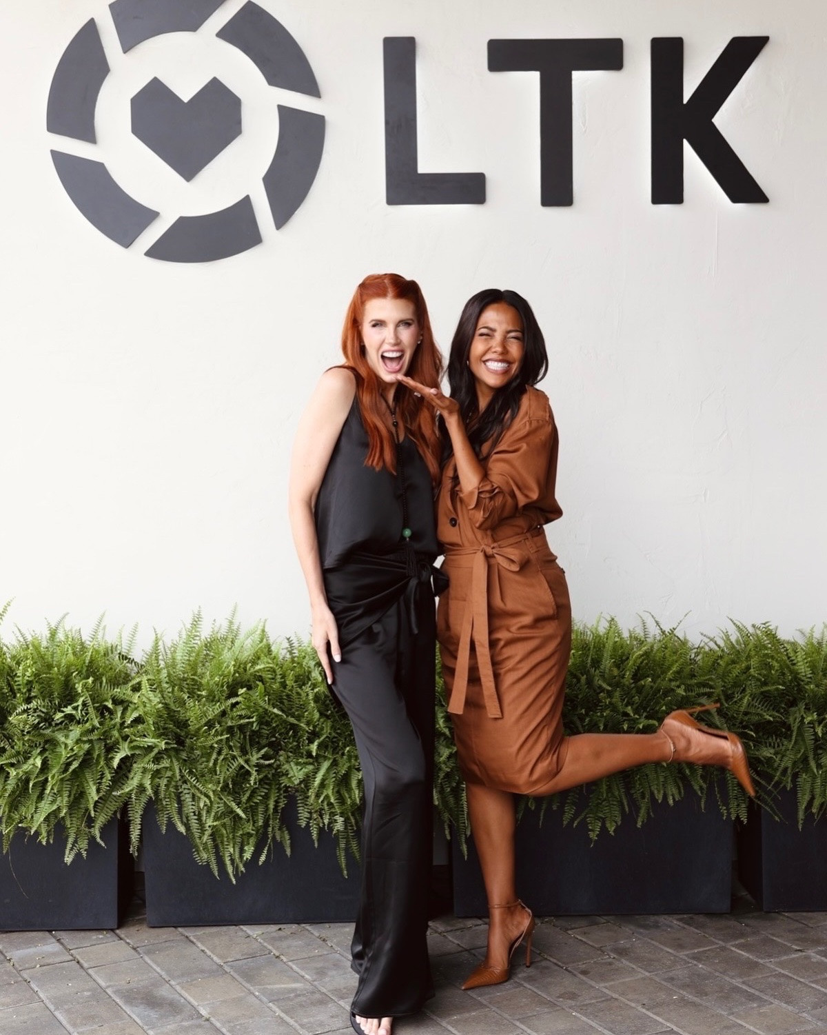 Success is one thing. Doing the work to get there is another. @emmagrede and I talked about being a woman in business, building with intention, and the honest reality of what it takes to get there. Could’ve kept going all day. Loved having you at #LTKCon, Emma🤍

#LTKCon #LTKootd #LTKWorkwear