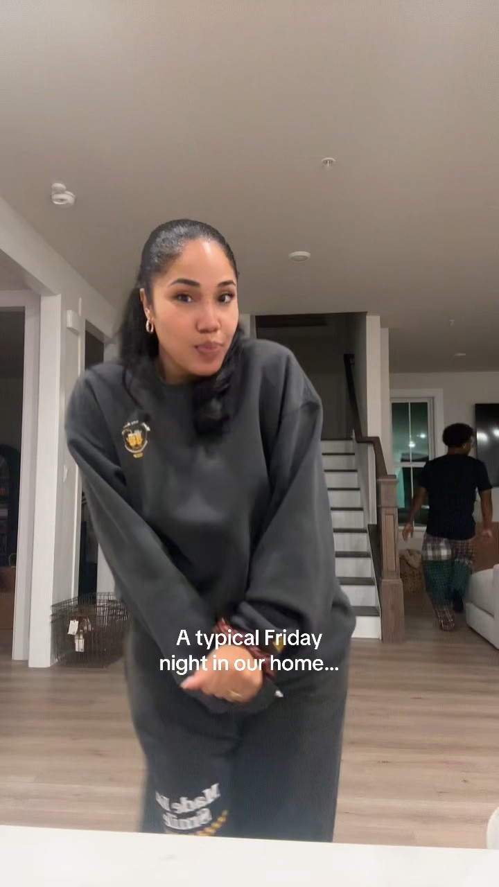 Not to brag, but we have an in house DJ 😌

#LTKdayinmylife