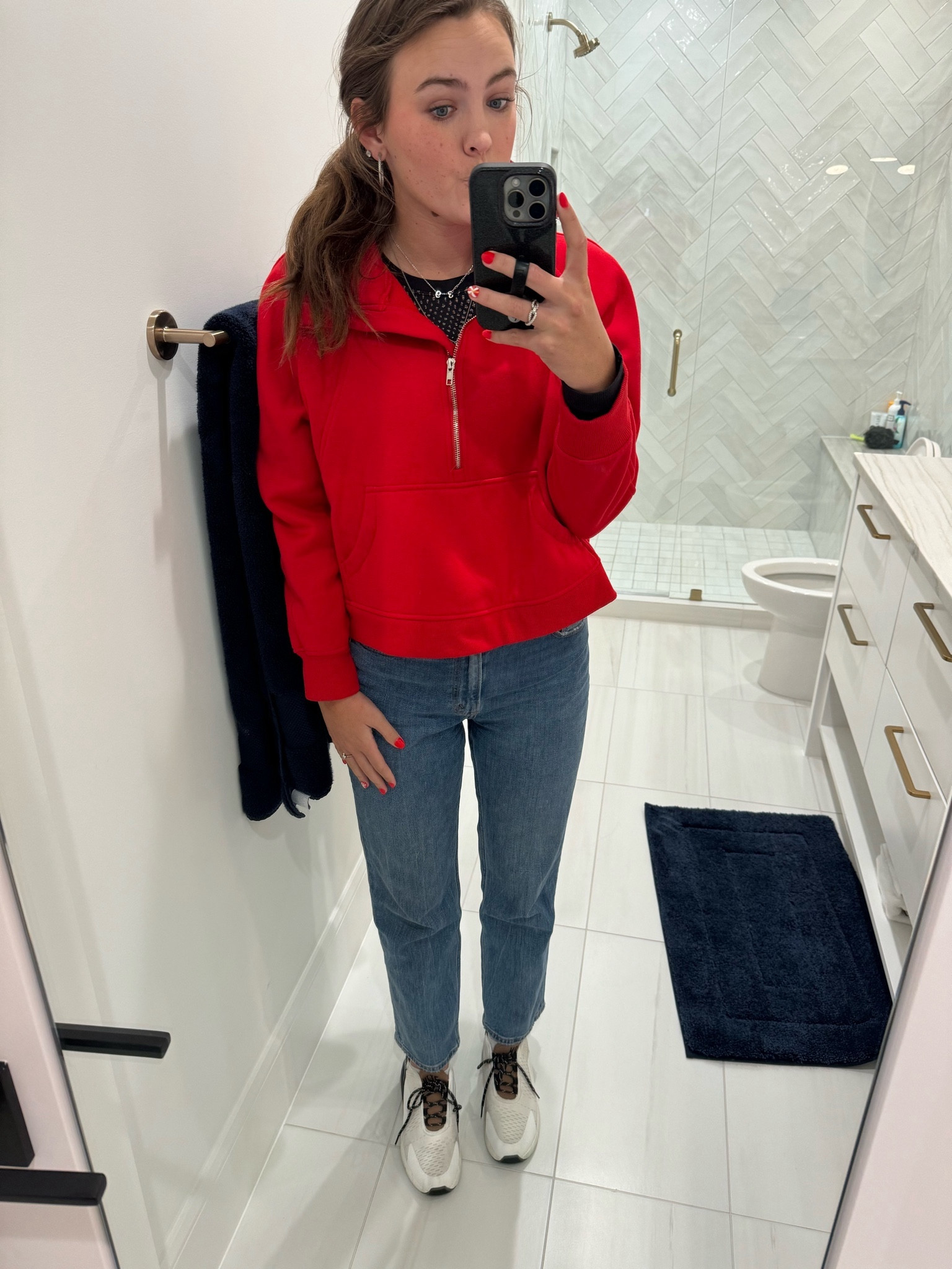 Christmas colors! 

#LTKGiftGuide #LTKHoliday #LTKSeasonal